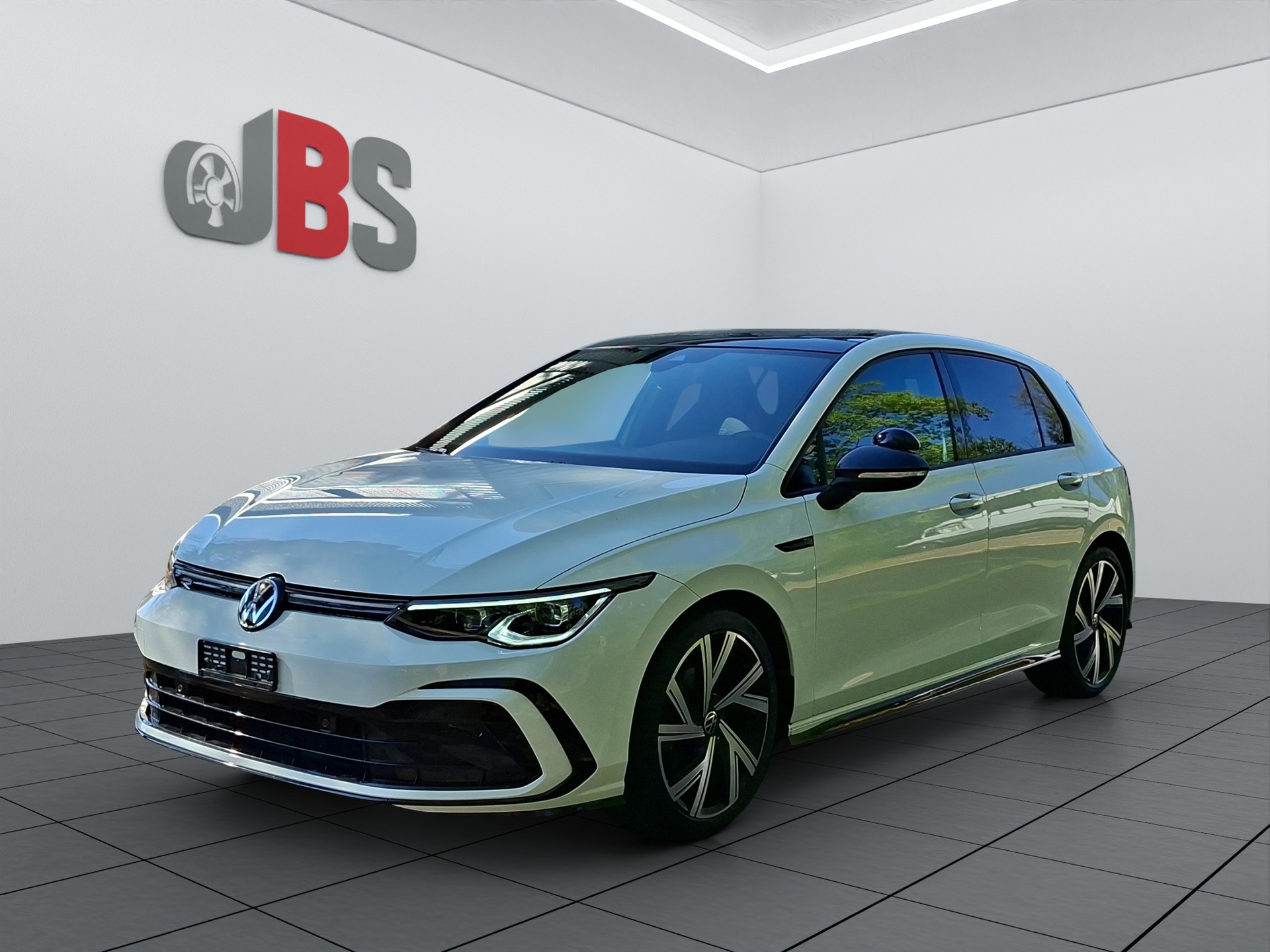 VW Golf 1.5 eTSI mHEV ACT R-Line DSG-image-0