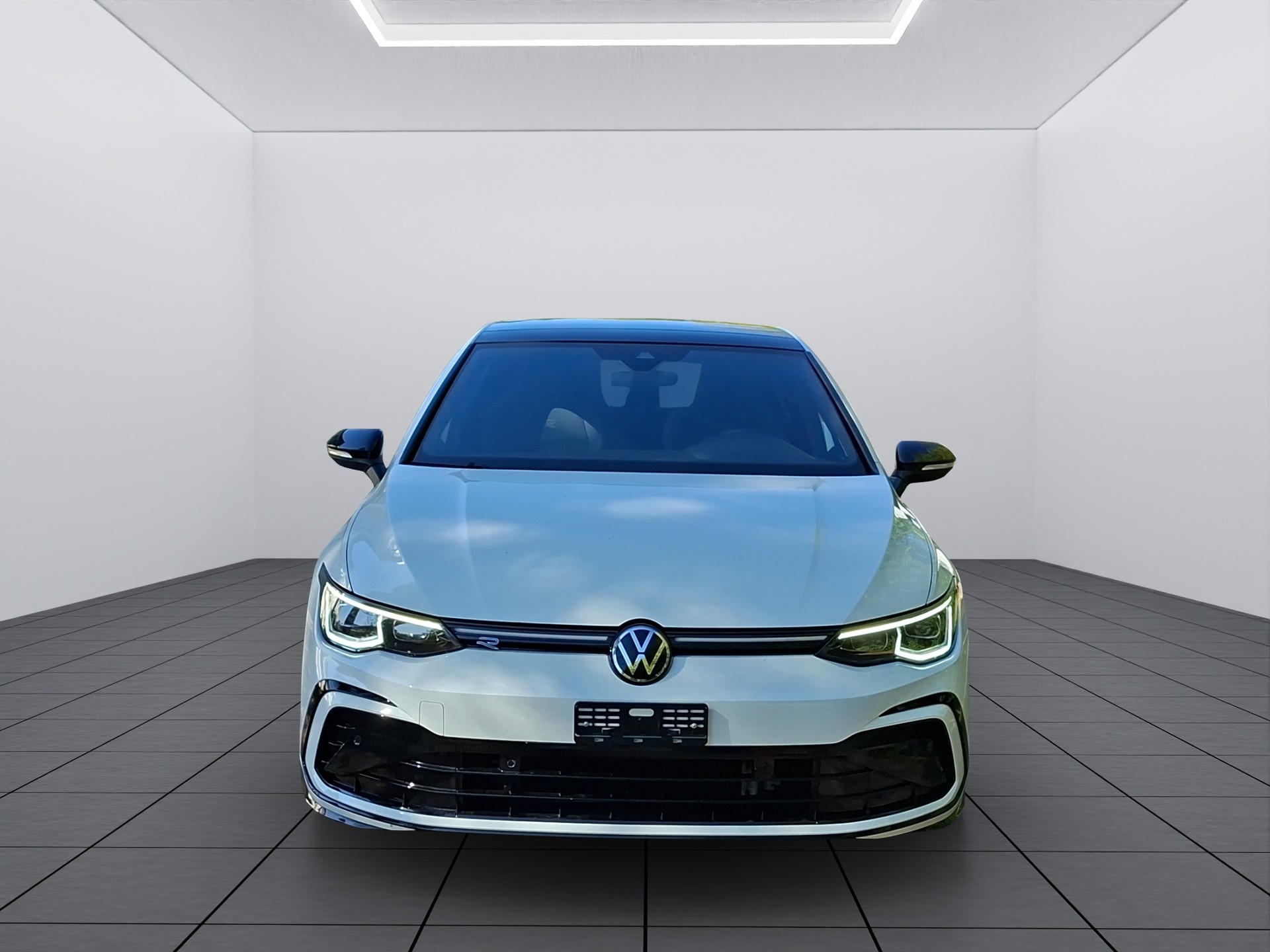 VW Golf 1.5 eTSI mHEV ACT R-Line DSG-image-2