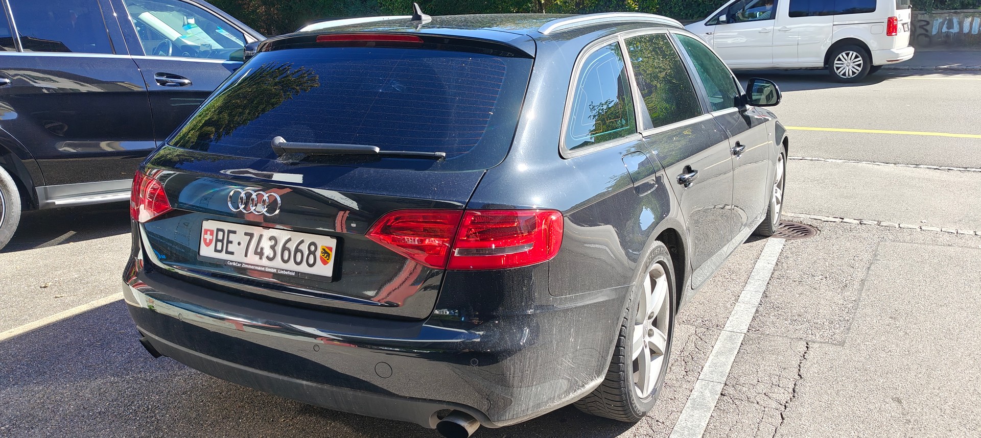 AUDI A4 Avant 2.0 TFSI-image-3