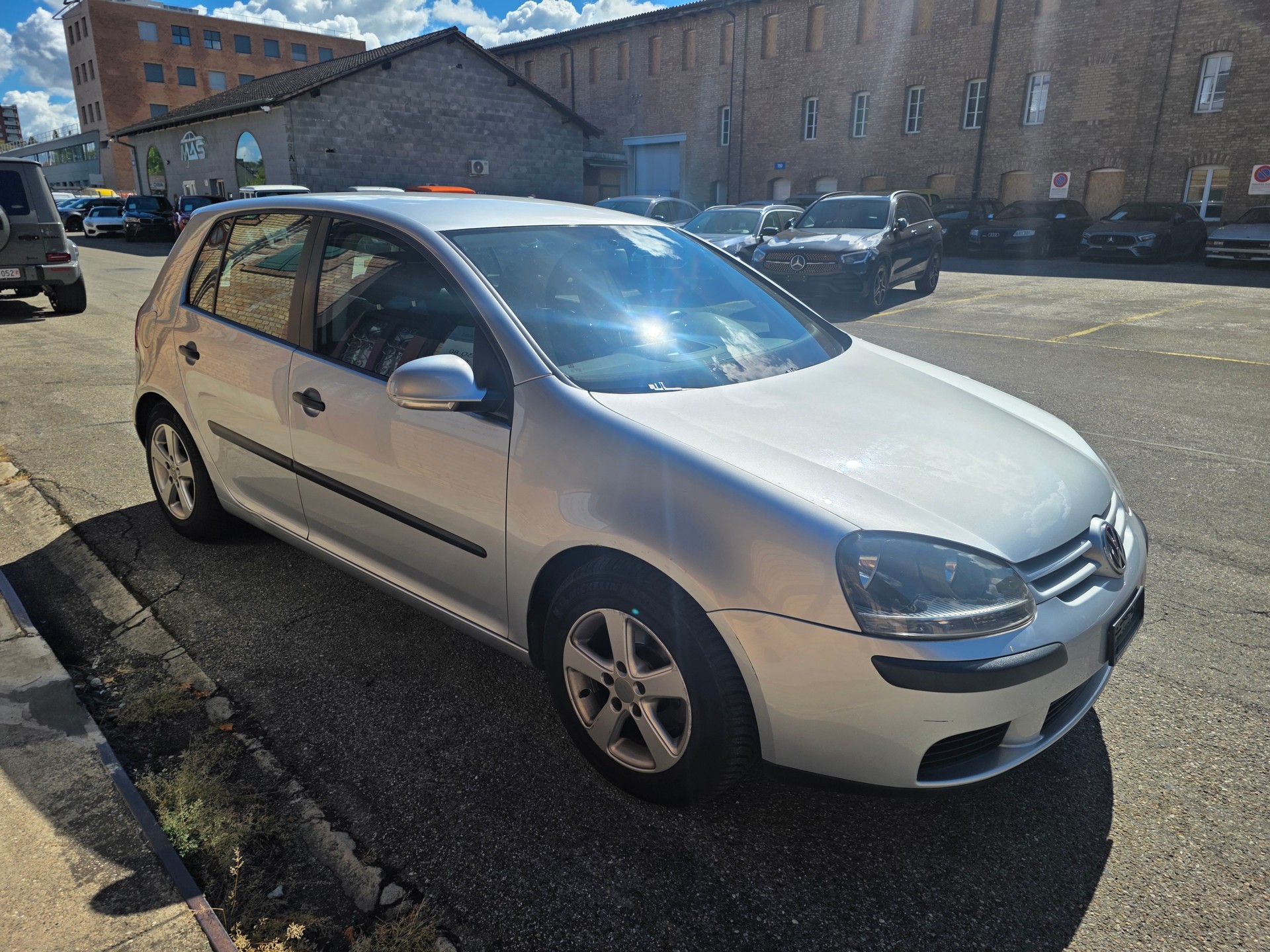 VW Golf 1.6 FSI Comfortline-image-6