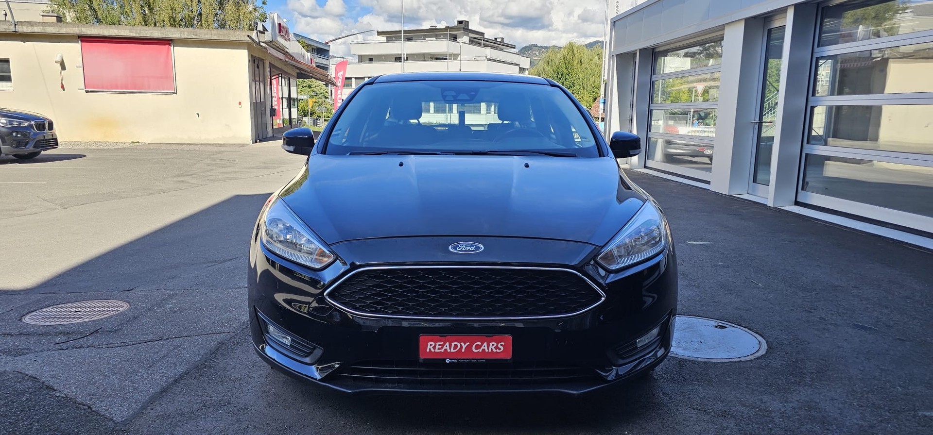 FORD Focus 1.0 SCTi Black Edition-image-0