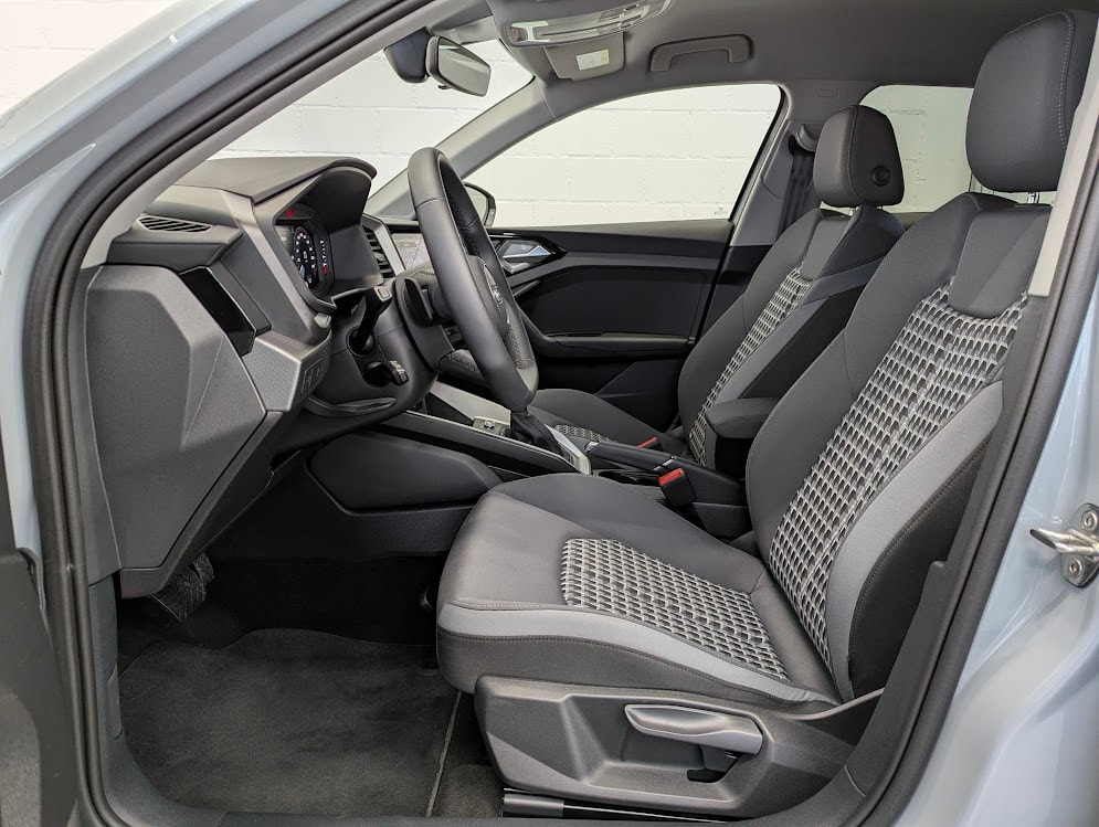 AUDI A1 Sportback 1.0 25 TFSI S Line S-Tronic*5J GAR GOOGLE-NAVI SPORTSITZE+SITZHEIZUNG ACC KLIMAAUTOMAT*-image-3