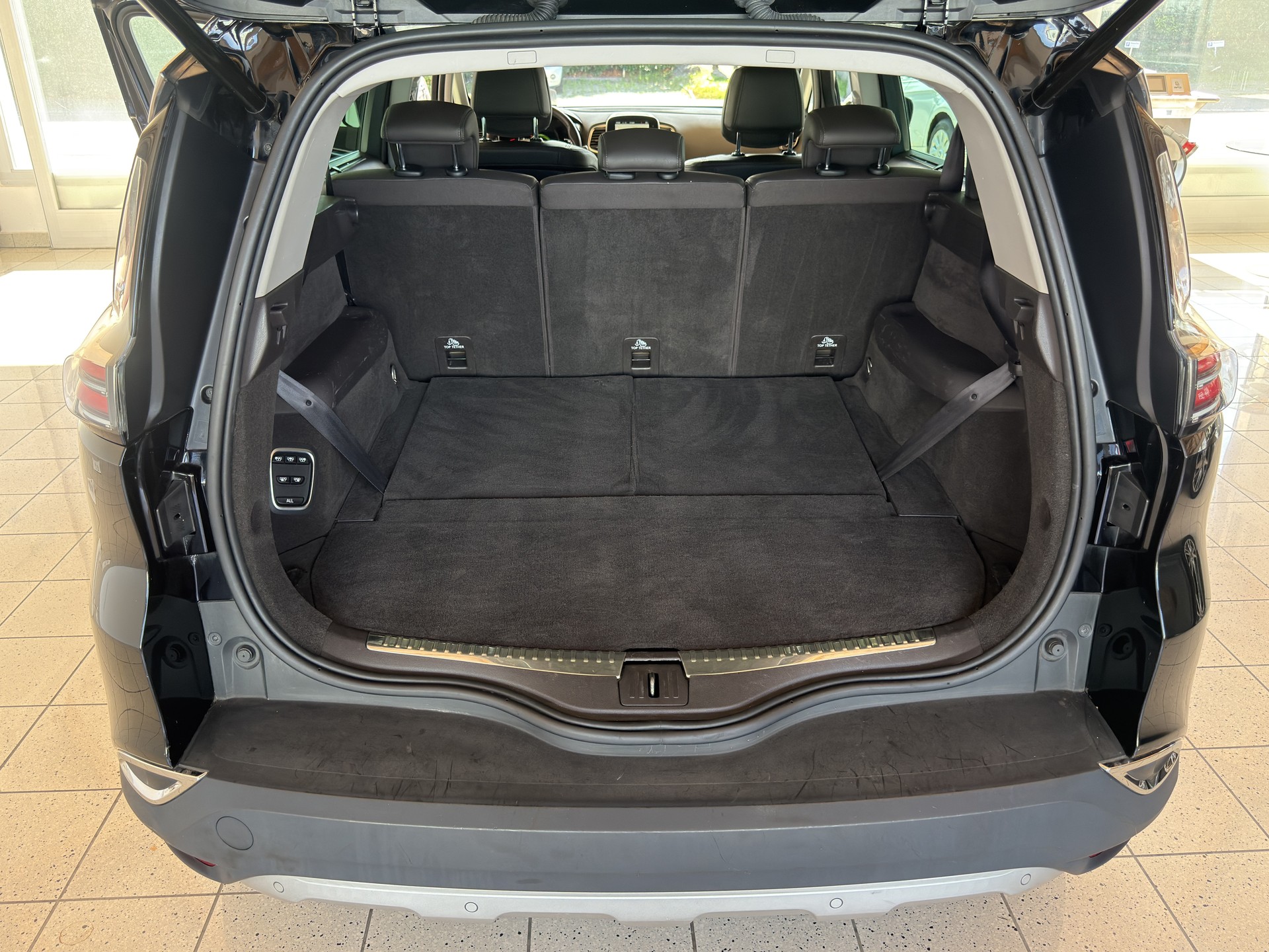 RENAULT Espace 1.6 TCe Intens EDC-image-14