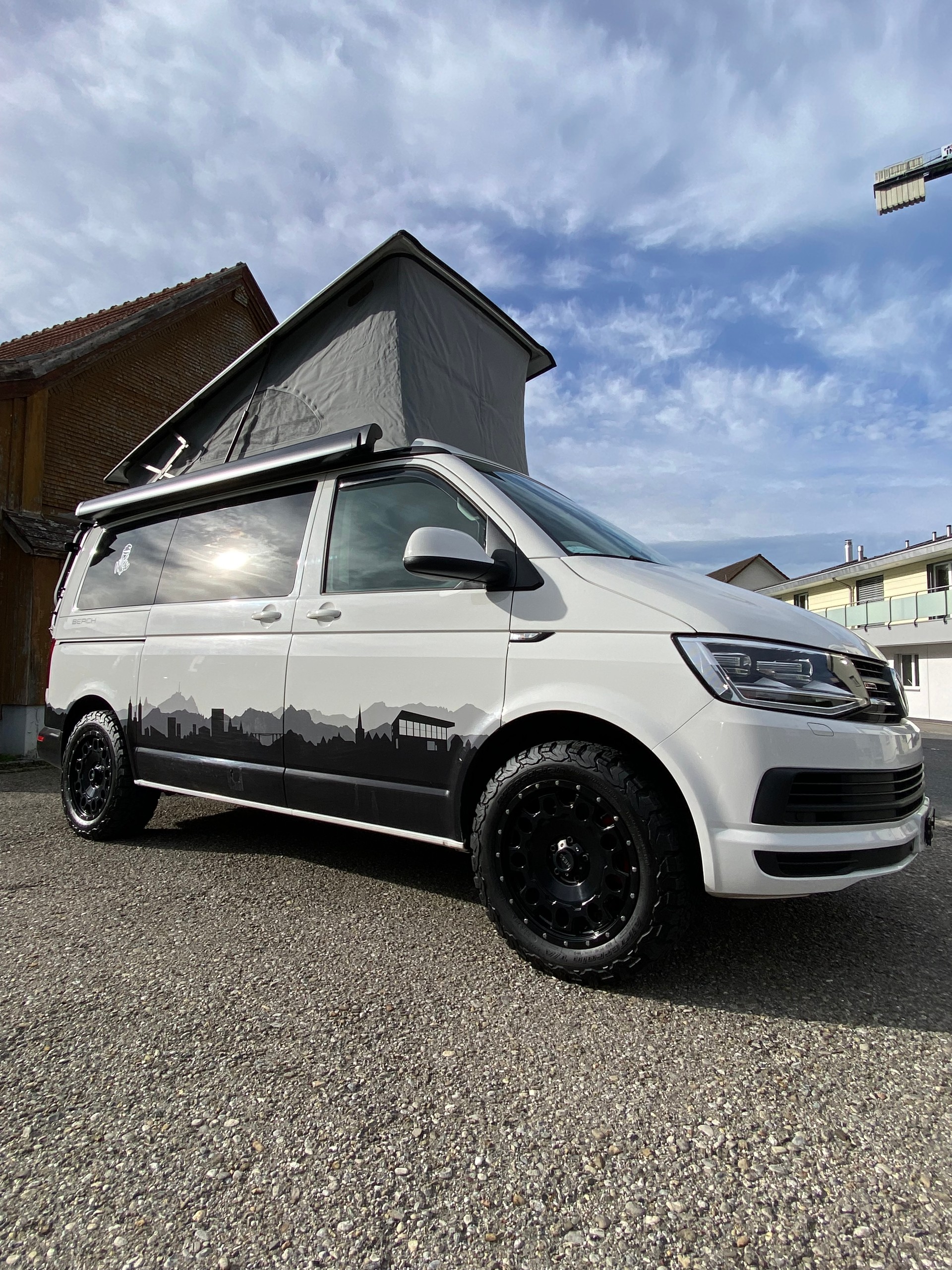 VW California Beach 4M Offroad-image-1