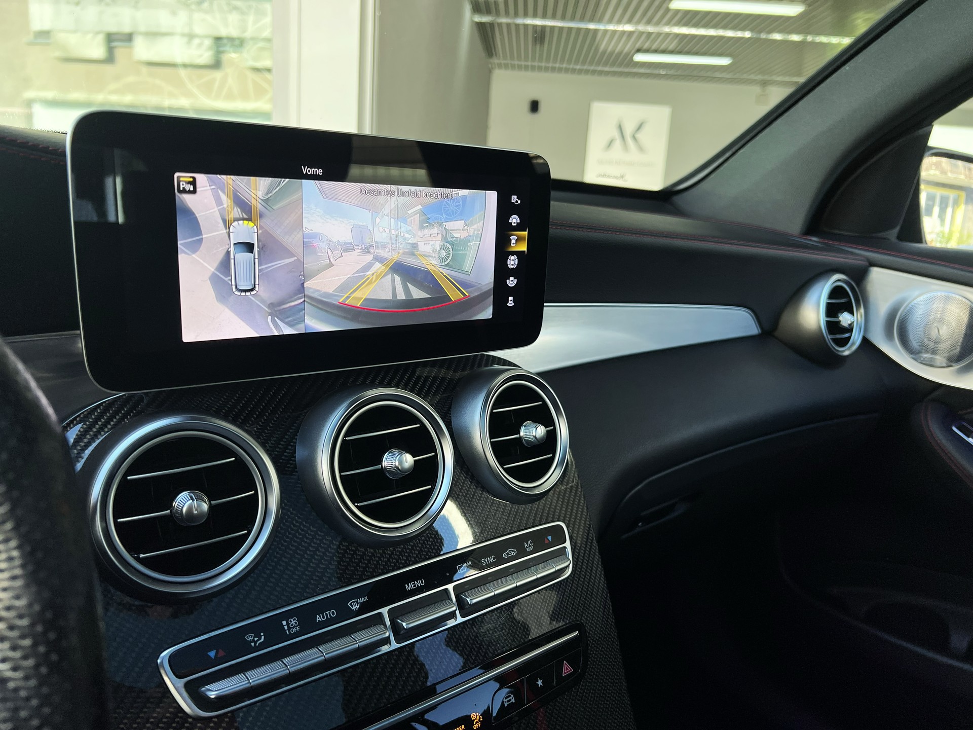 MERCEDES-BENZ GLC 43 AMG 4Matic 9G-Tronic-image-10