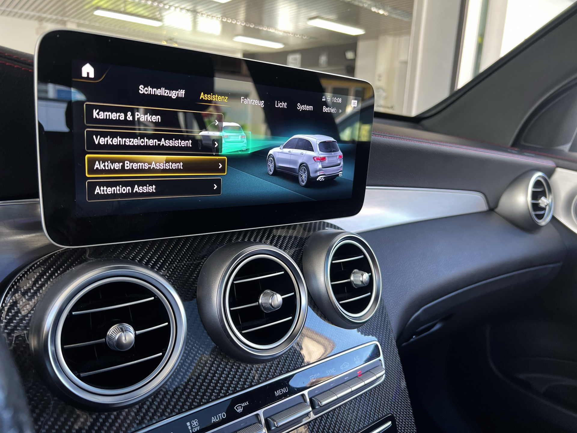 MERCEDES-BENZ GLC 43 AMG 4Matic 9G-Tronic-image-12