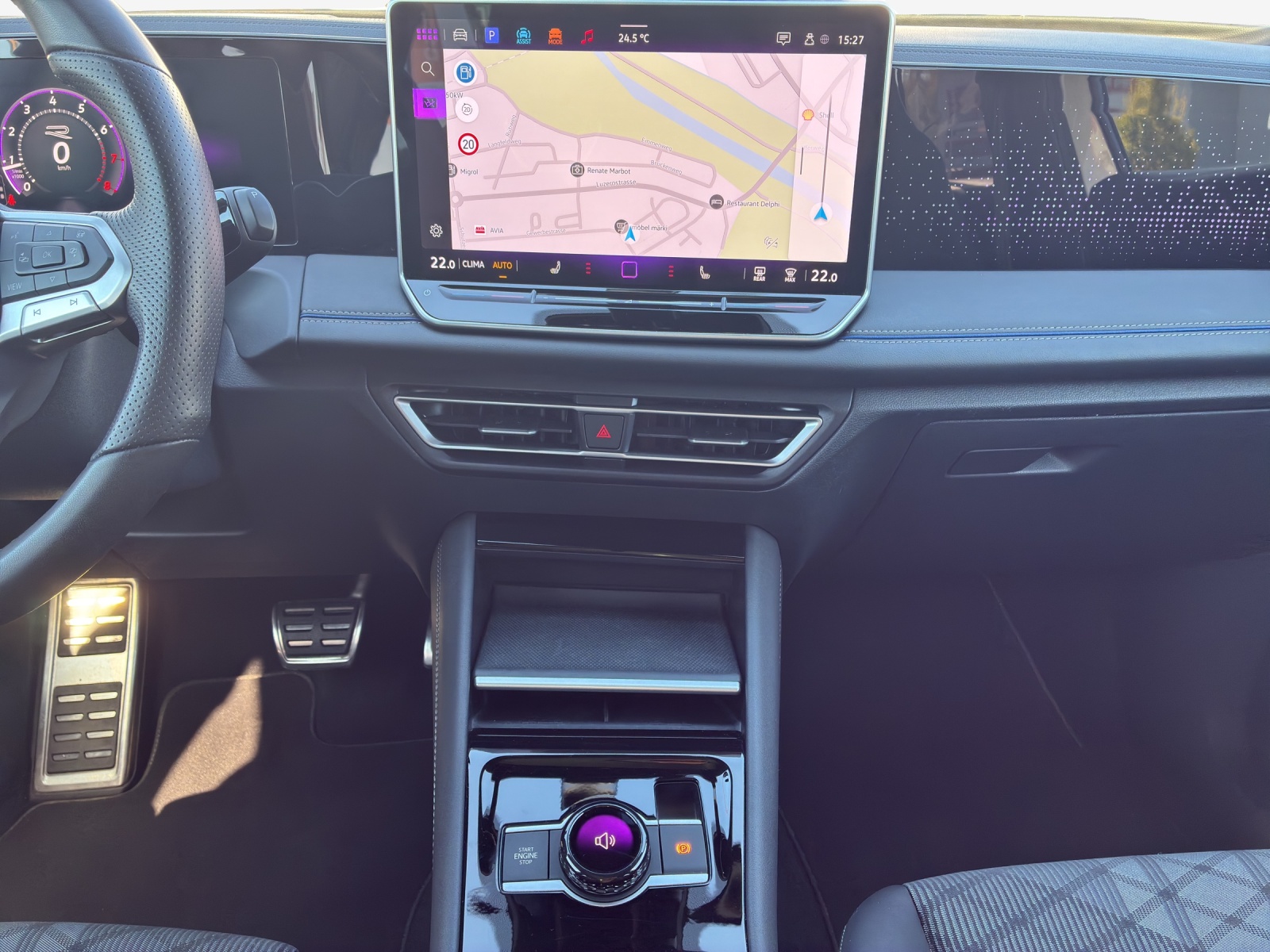 VW Tiguan 2.0 TSI DSG R-Line 4Motion-image-10