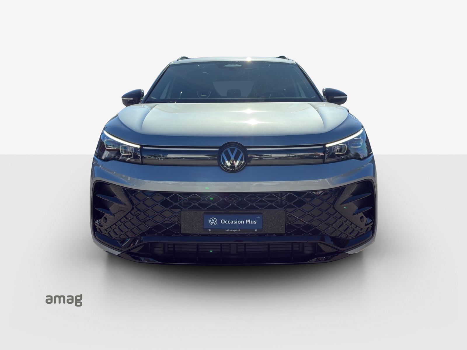 VW Tiguan 2.0 TSI DSG R-Line 4Motion-image-6