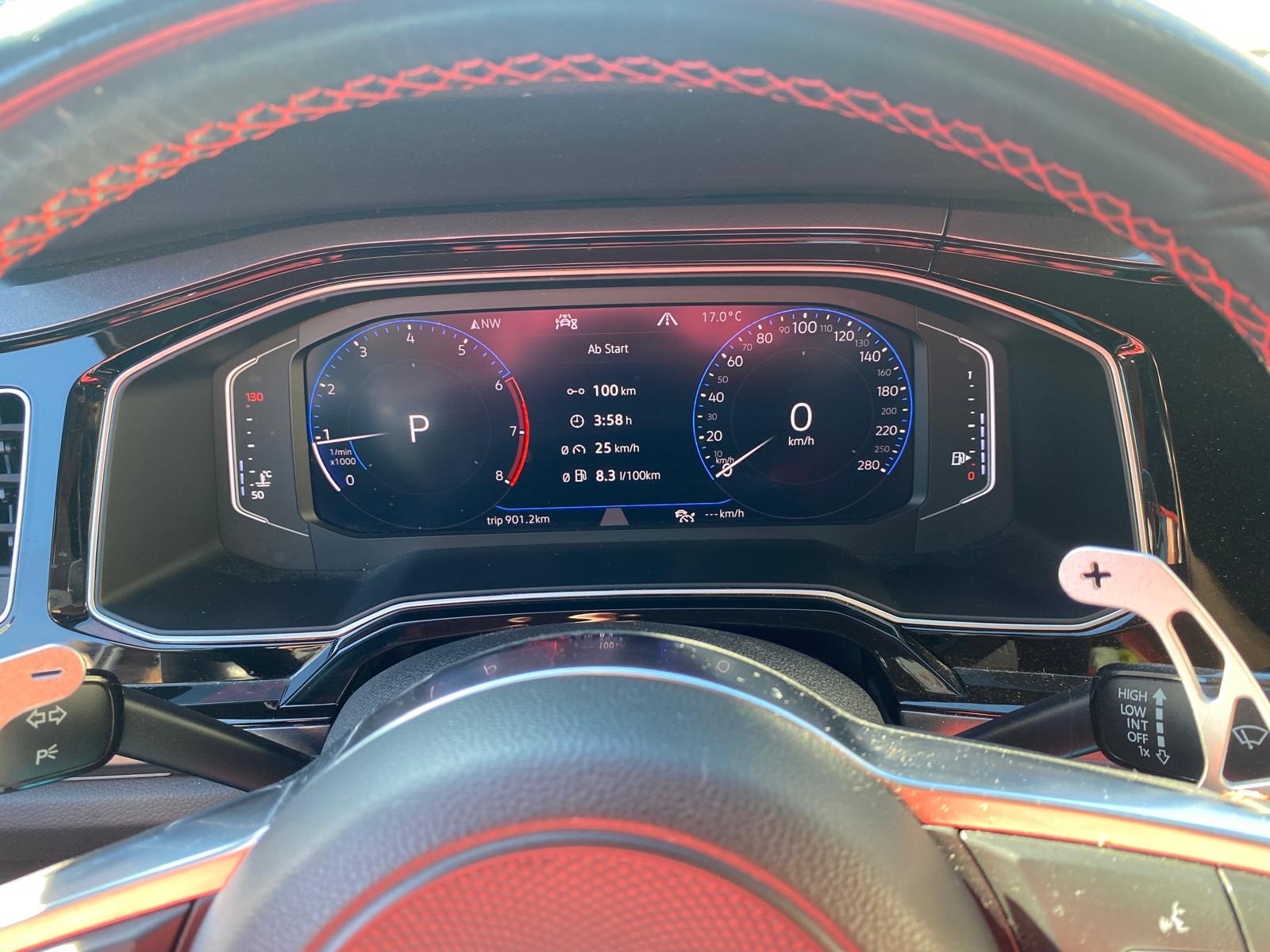 VW Polo 2.0 TSI GTI DSG-image-9