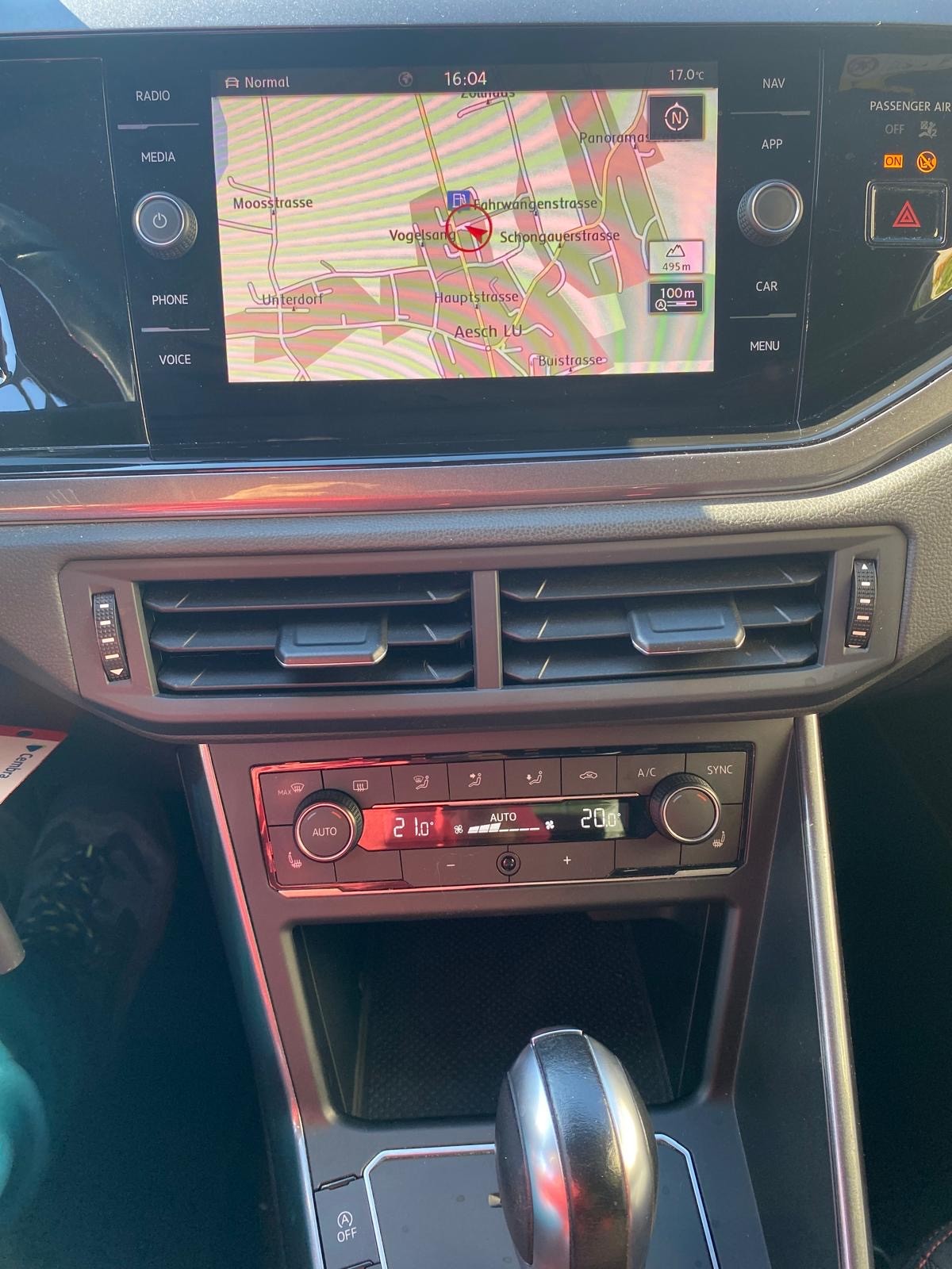 VW Polo 2.0 TSI GTI DSG-image-11