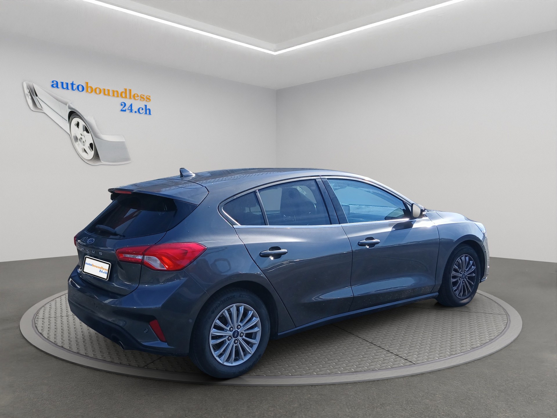 FORD Focus 1.0 SCTi Vignale Automatic-image-3