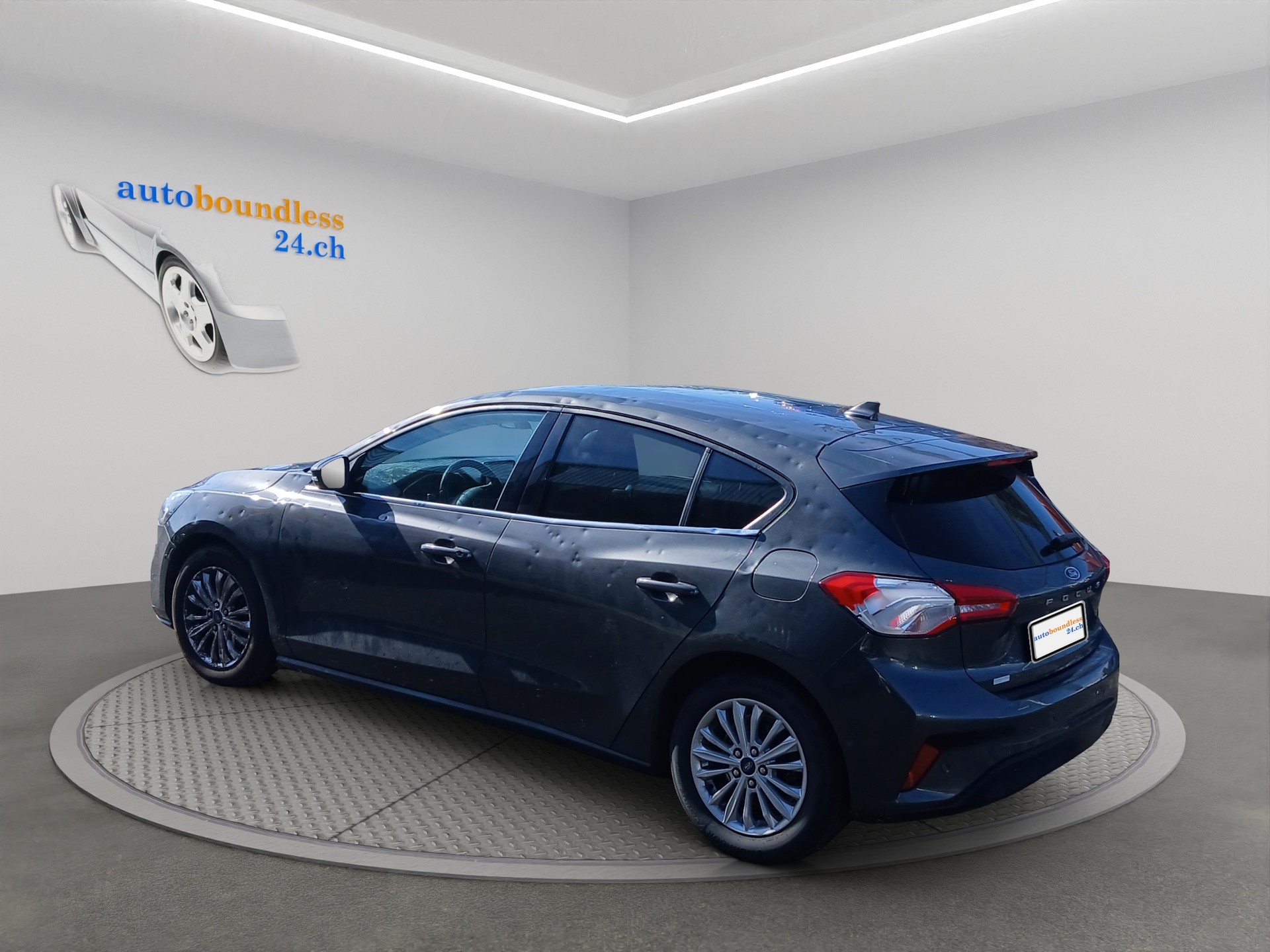 FORD Focus 1.0 SCTi Vignale Automatic-image-4