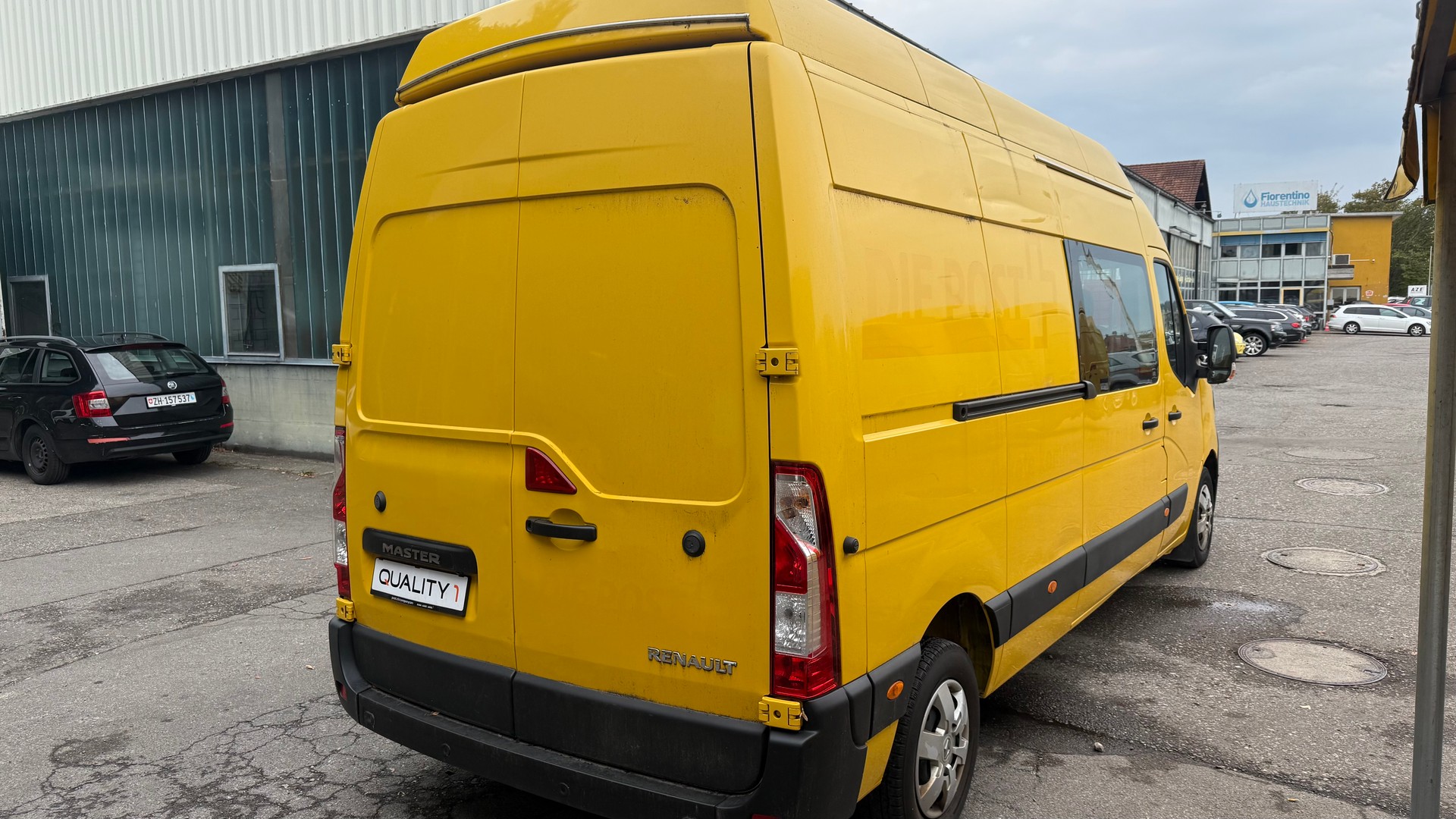 RENAULT Master T35 2.3dCi 135 L3H3-image-3