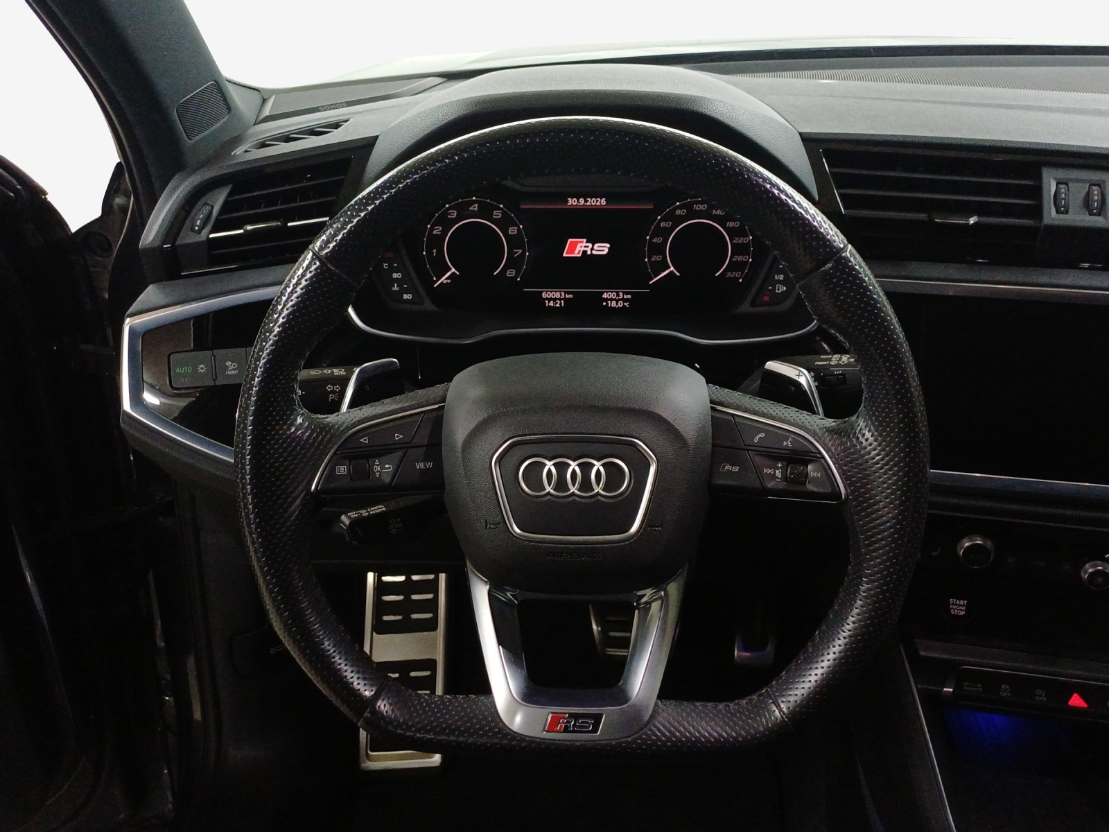 AUDI RS Q3 2.5 TFSI quattro S tronic-image-9