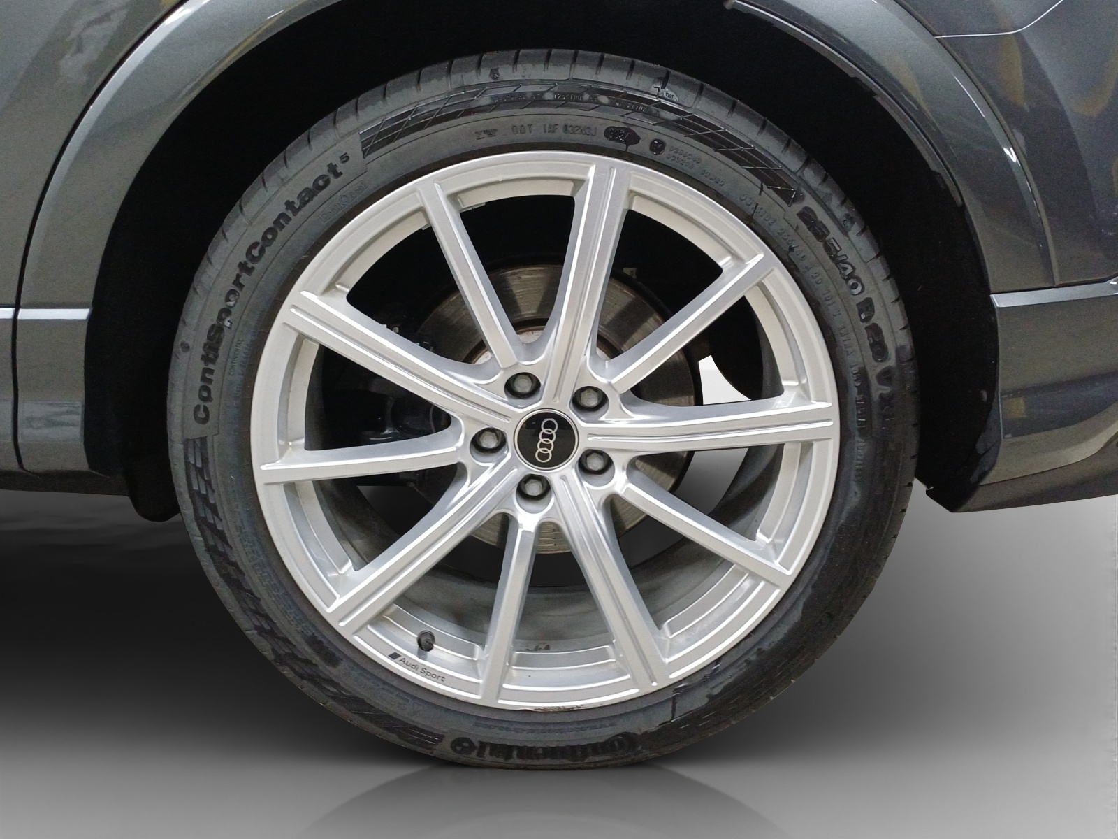 AUDI RS Q3 2.5 TFSI quattro S tronic-image-14