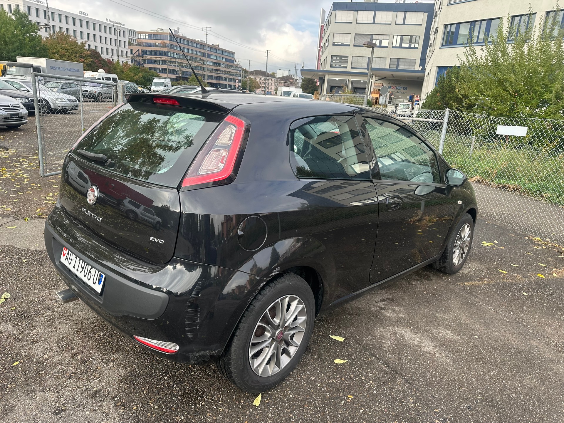 FIAT Punto Evo 1.4 16V Dynamic-image-4