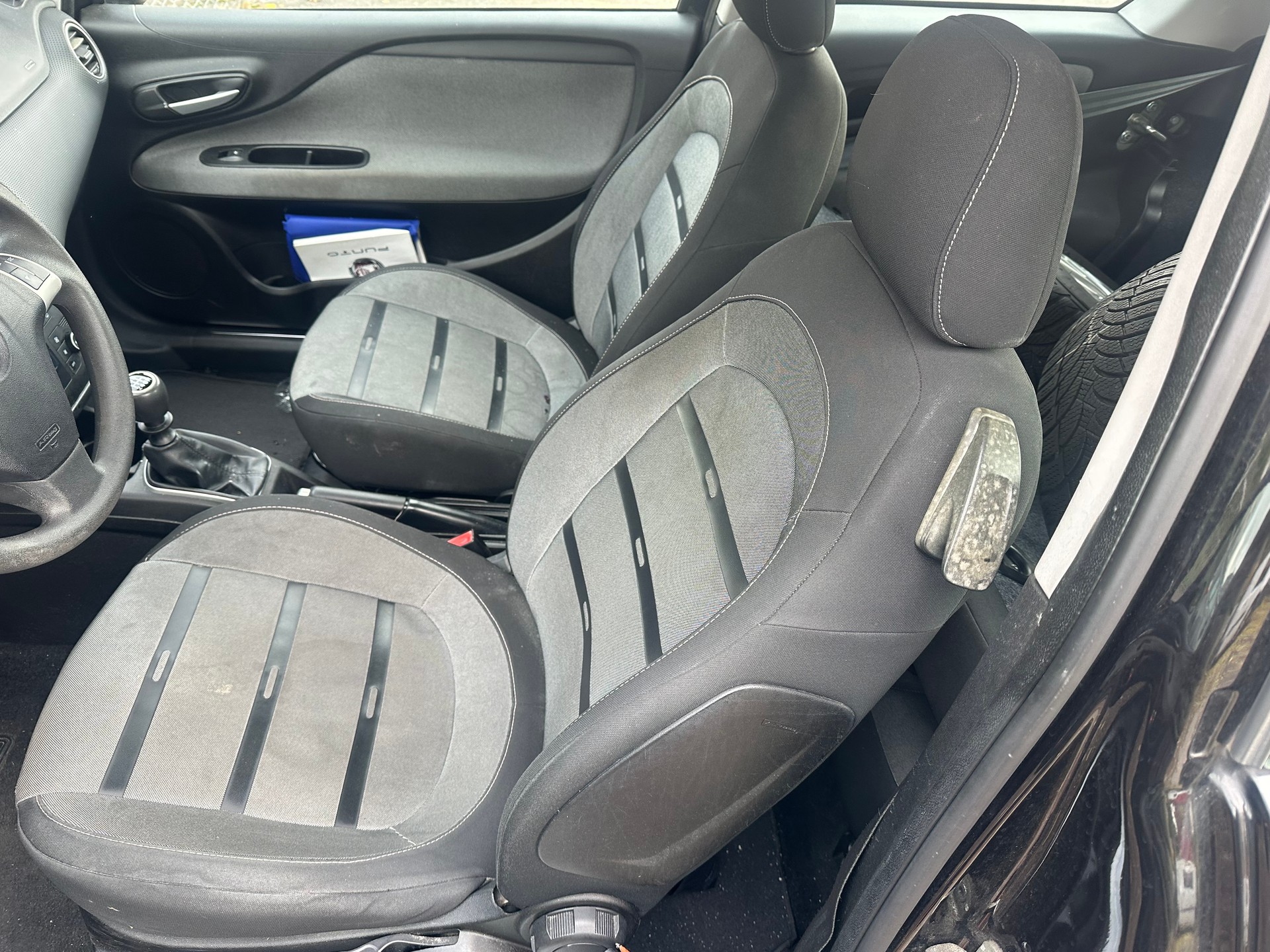 FIAT Punto Evo 1.4 16V Dynamic-image-5