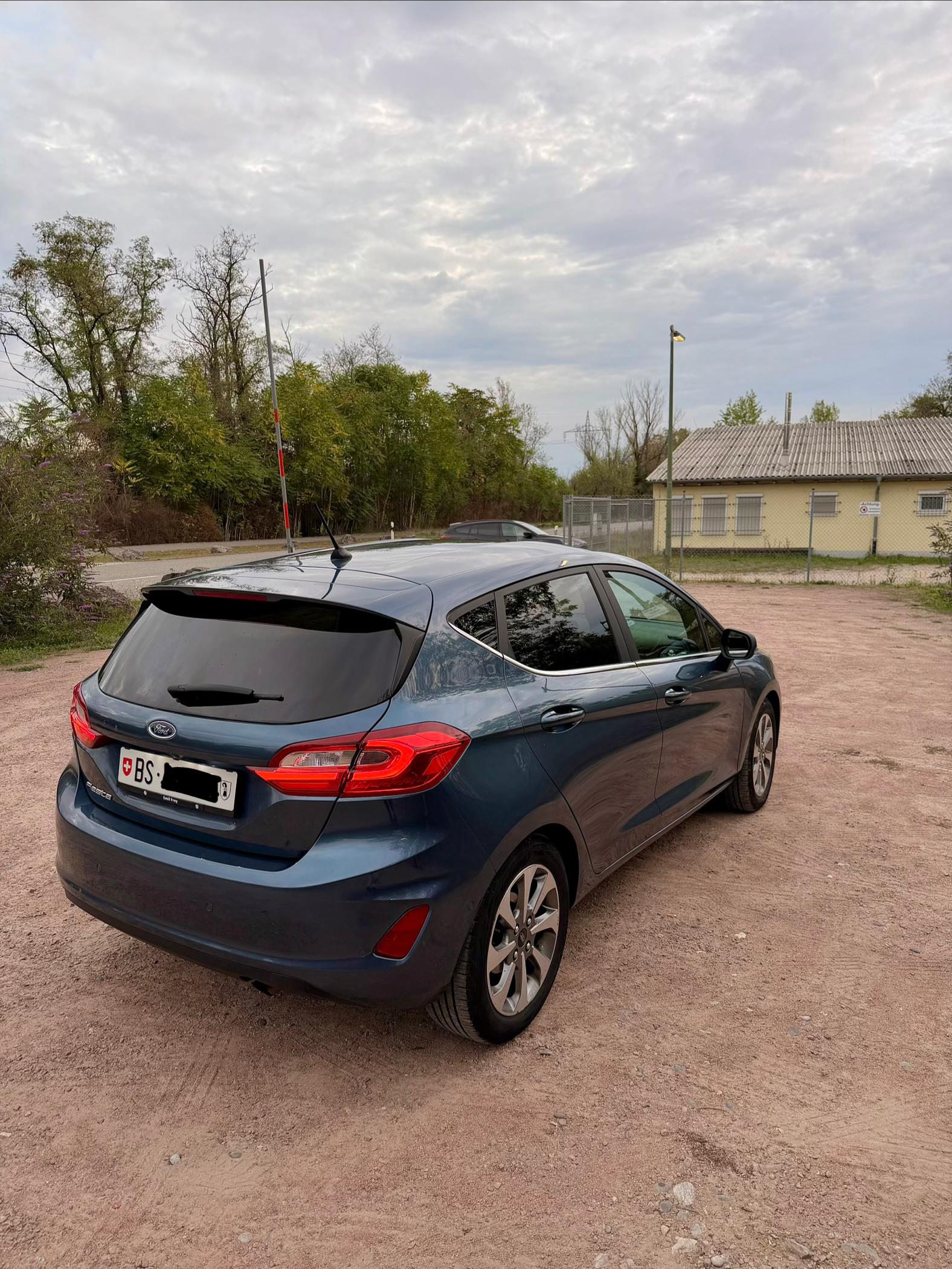 FORD 1.0 EcoB 125 Titanium-image-2
