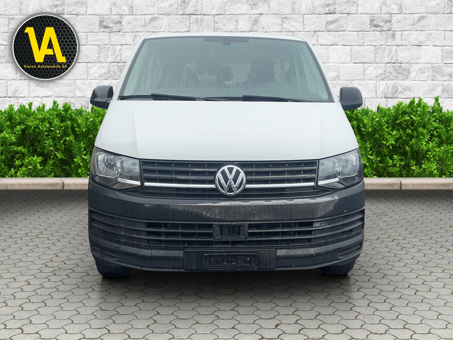 VW T6 2.0 TDI DSG 9 Places-image-2