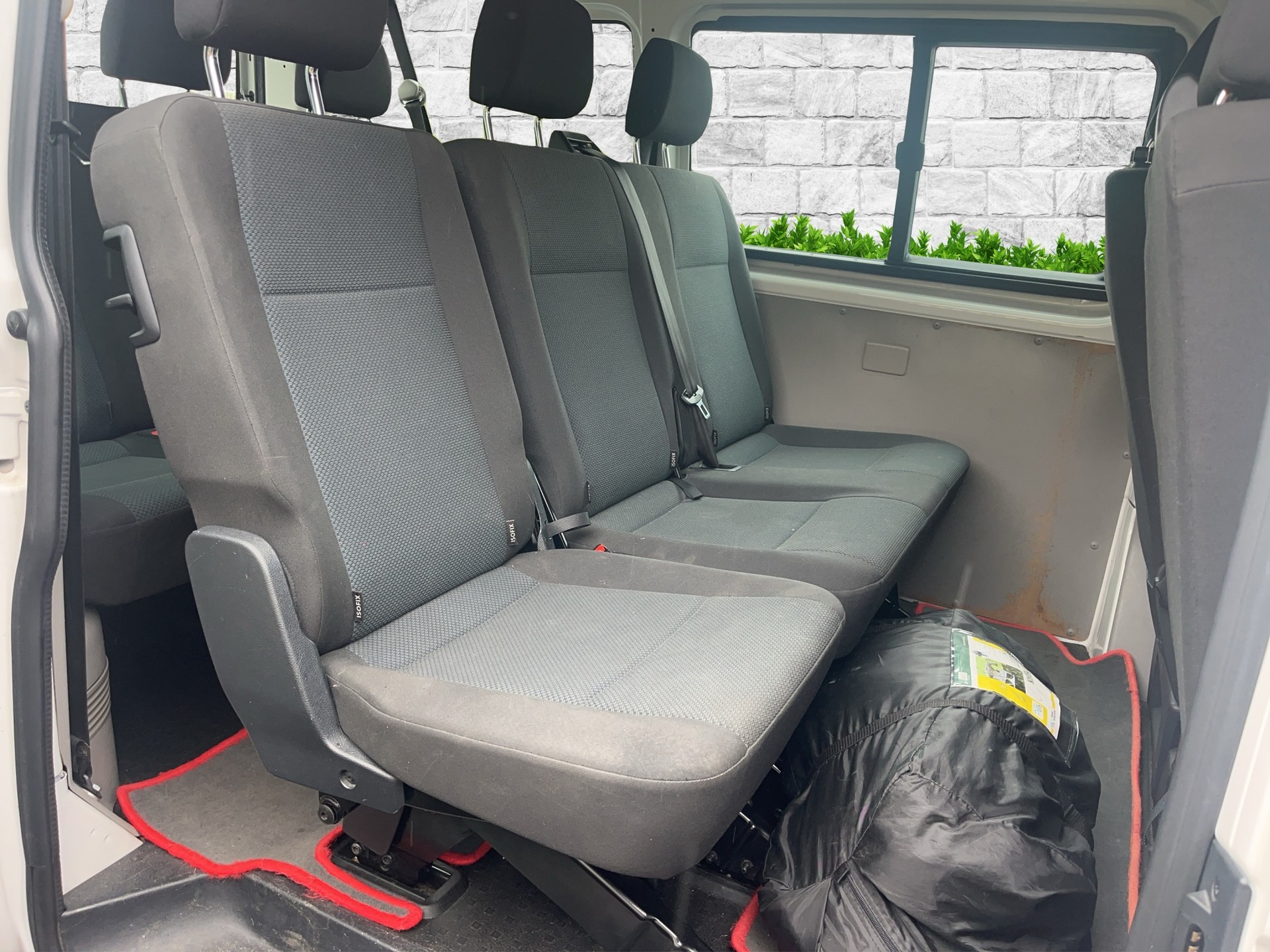 VW T6 2.0 TDI DSG 9 Places-image-6