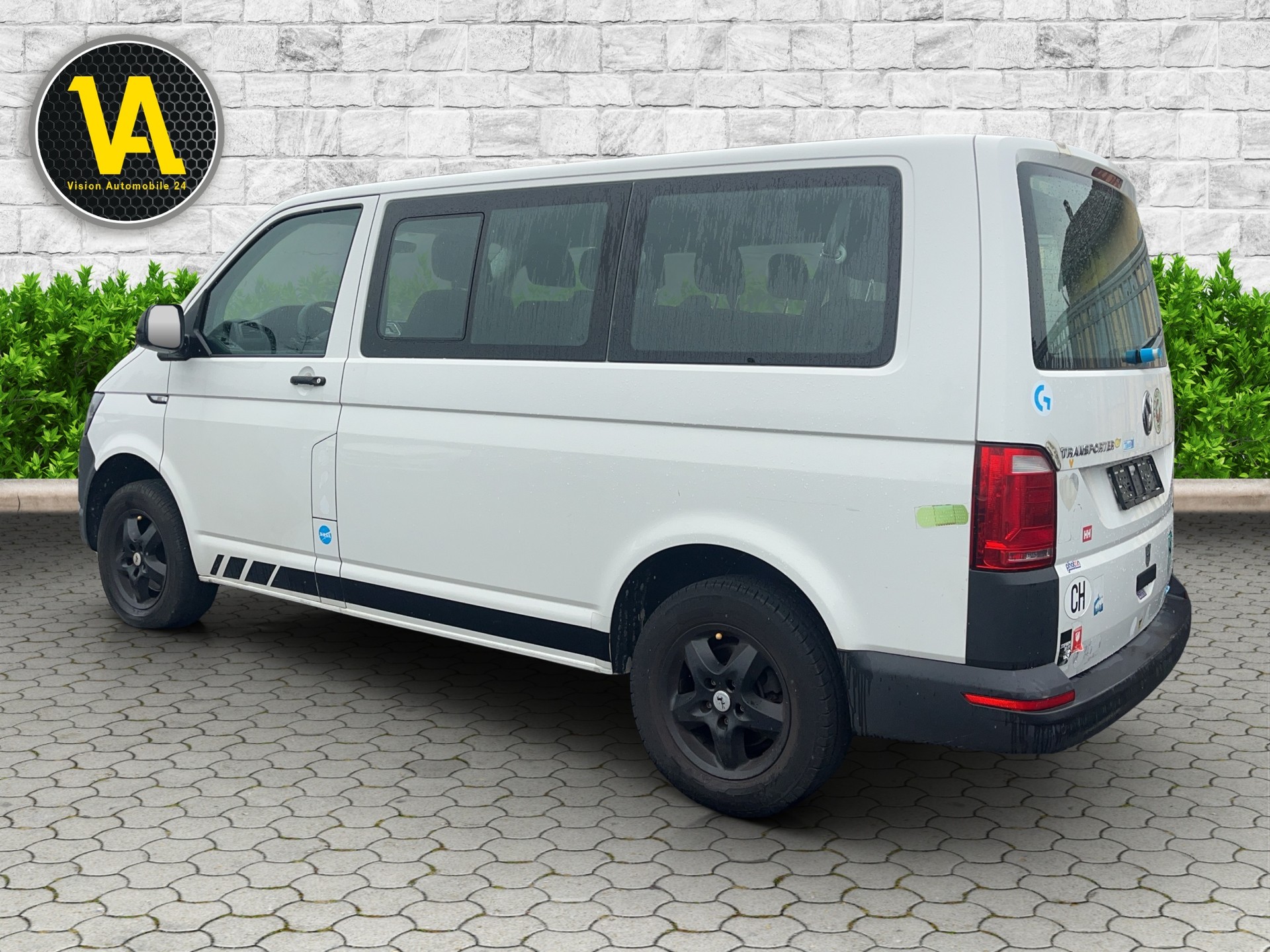 VW T6 2.0 TDI DSG 9 Places-image-3