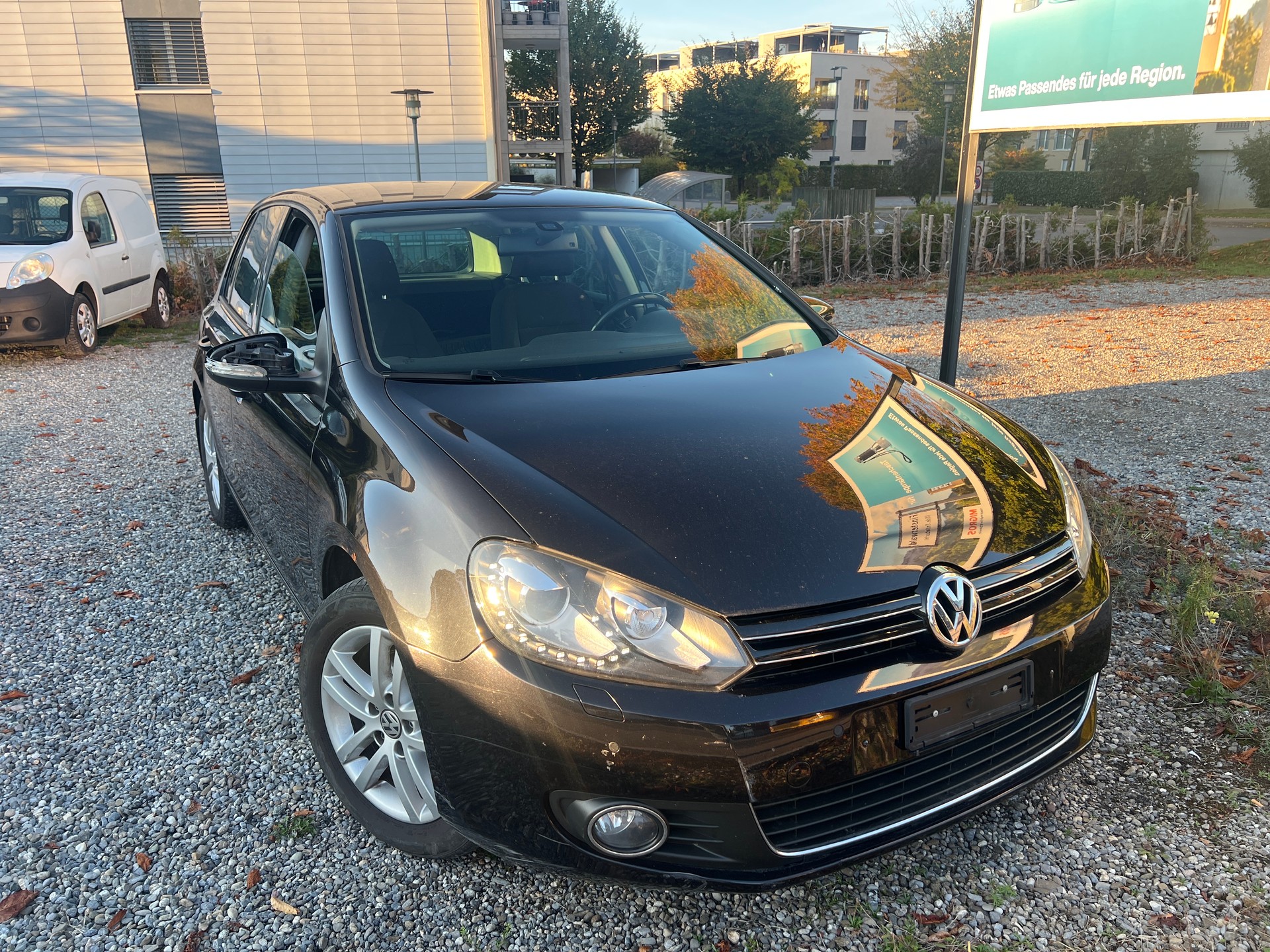 VW Golf 2.0 TDI Highline DSG-image-2