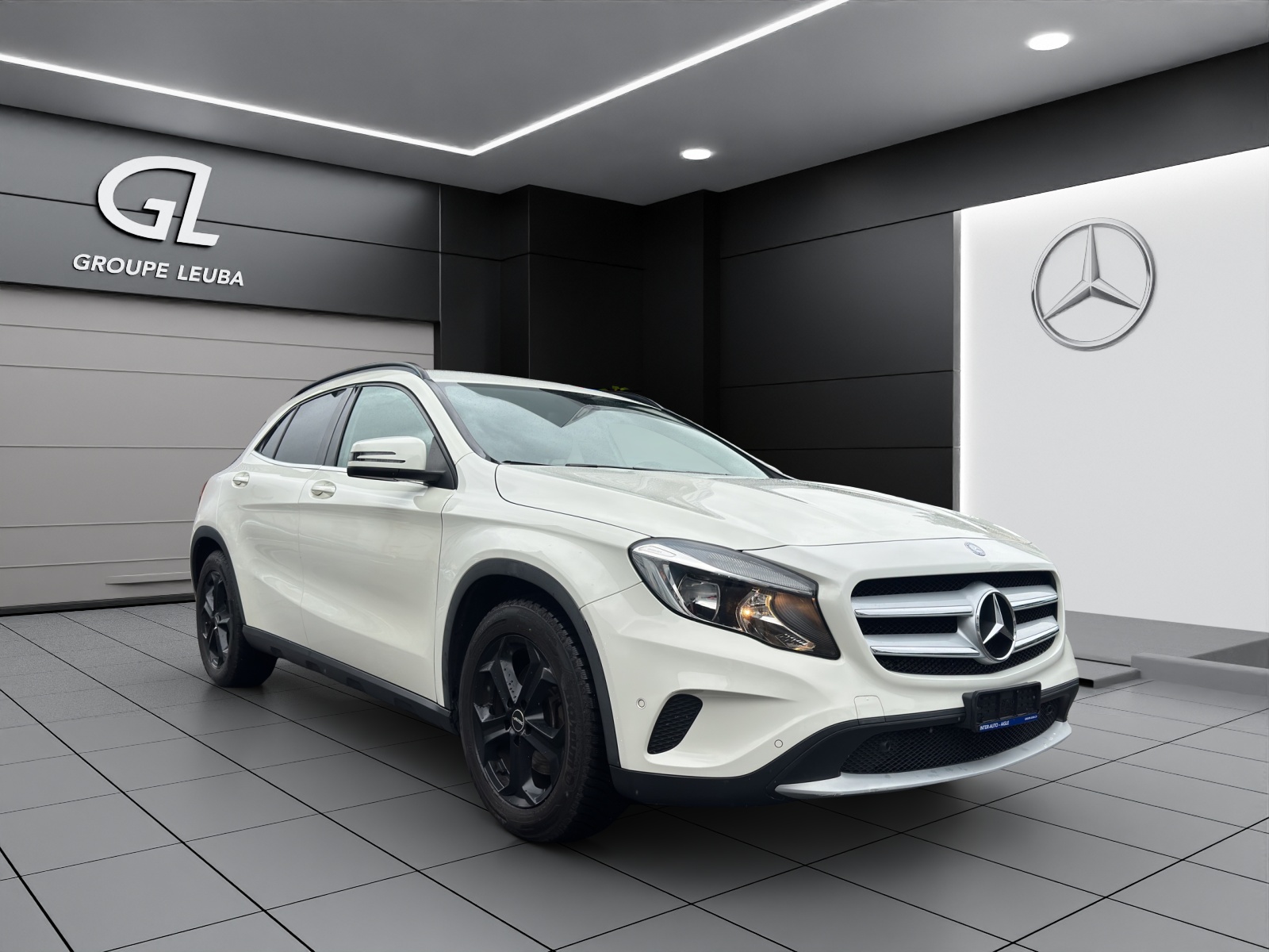 MERCEDES-BENZ GLA 250 Style 4Matic-image-0
