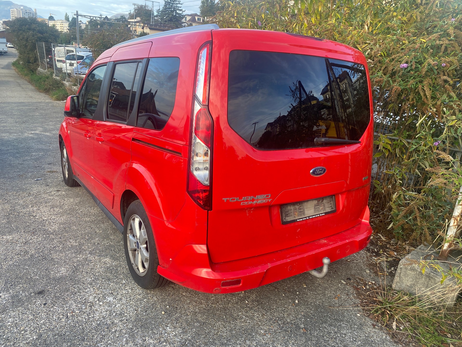 FORD Tourneo Connect 1.0 SCTi Titanium-image-1