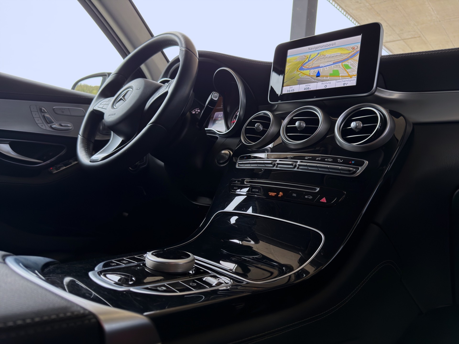 MERCEDES-BENZ GLC 250 Off-Road 4Matic 9G-Tronic*Frisch ab MFK,1 Jahr oder 20'000km Garantie auf Motor und Getriebe*-image-19