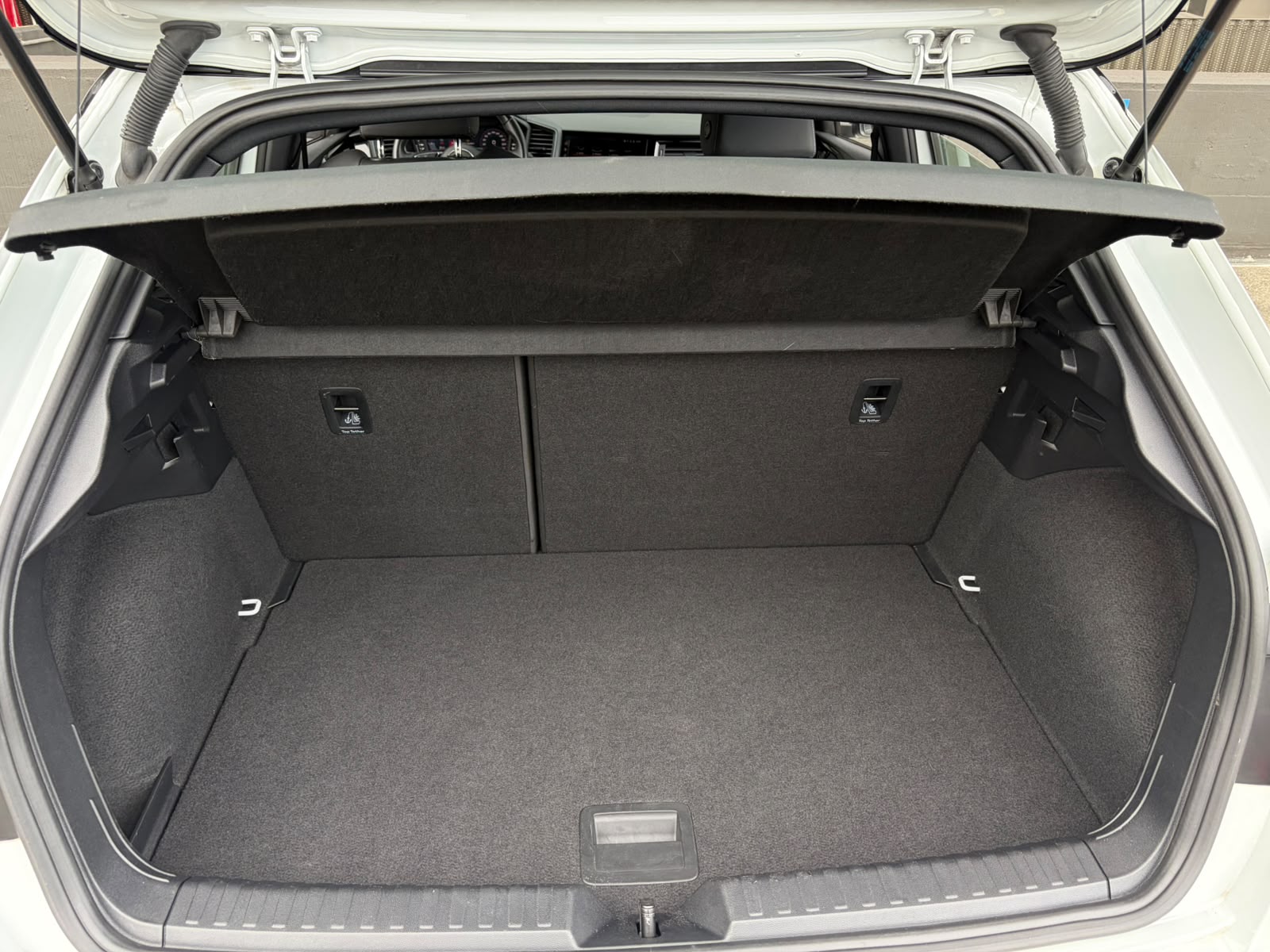 AUDI A1 Sportback 30 TFSI Attraction S-tronic-image-15
