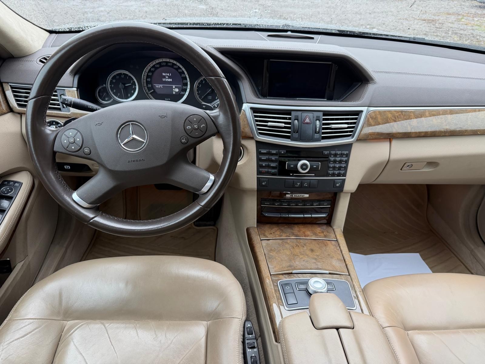 MERCEDES-BENZ E 350 Avantgarde 4Matic 7G-Tronic-image-8