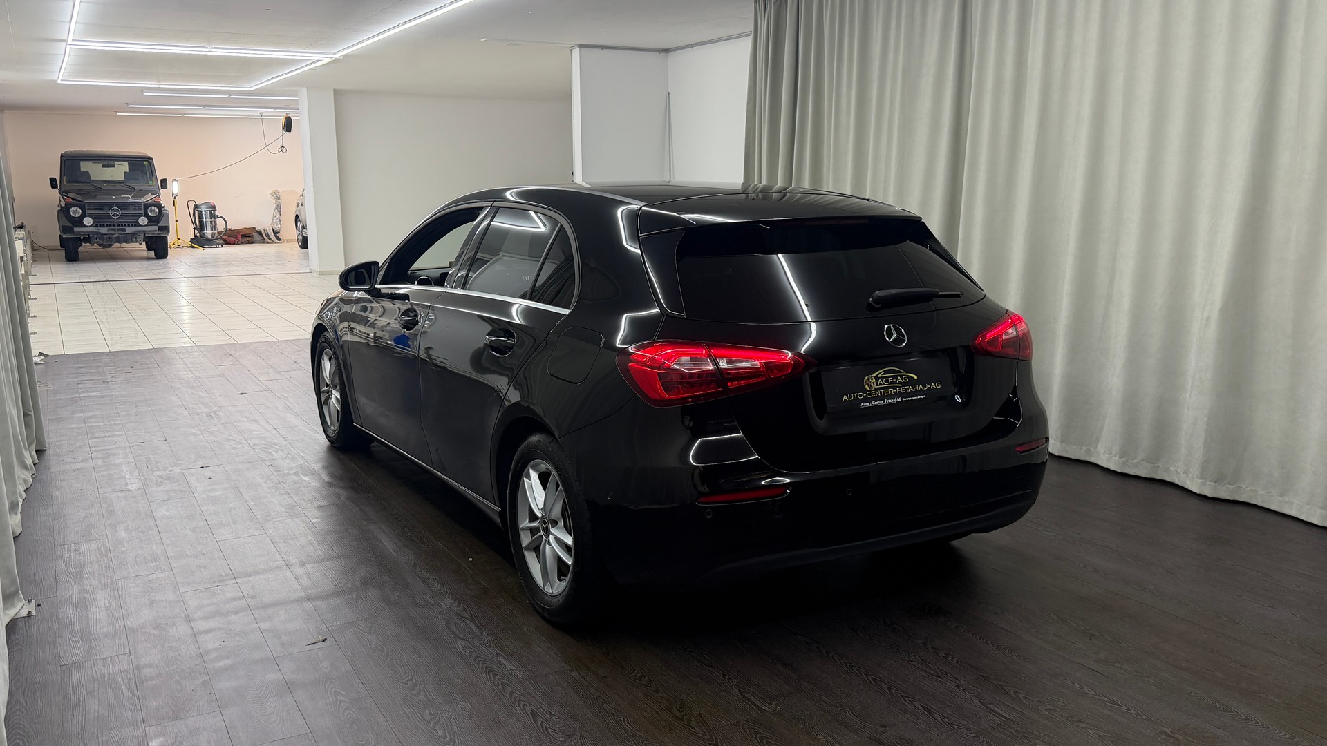 MERCEDES-BENZ A 180 7G-DCT-image-5