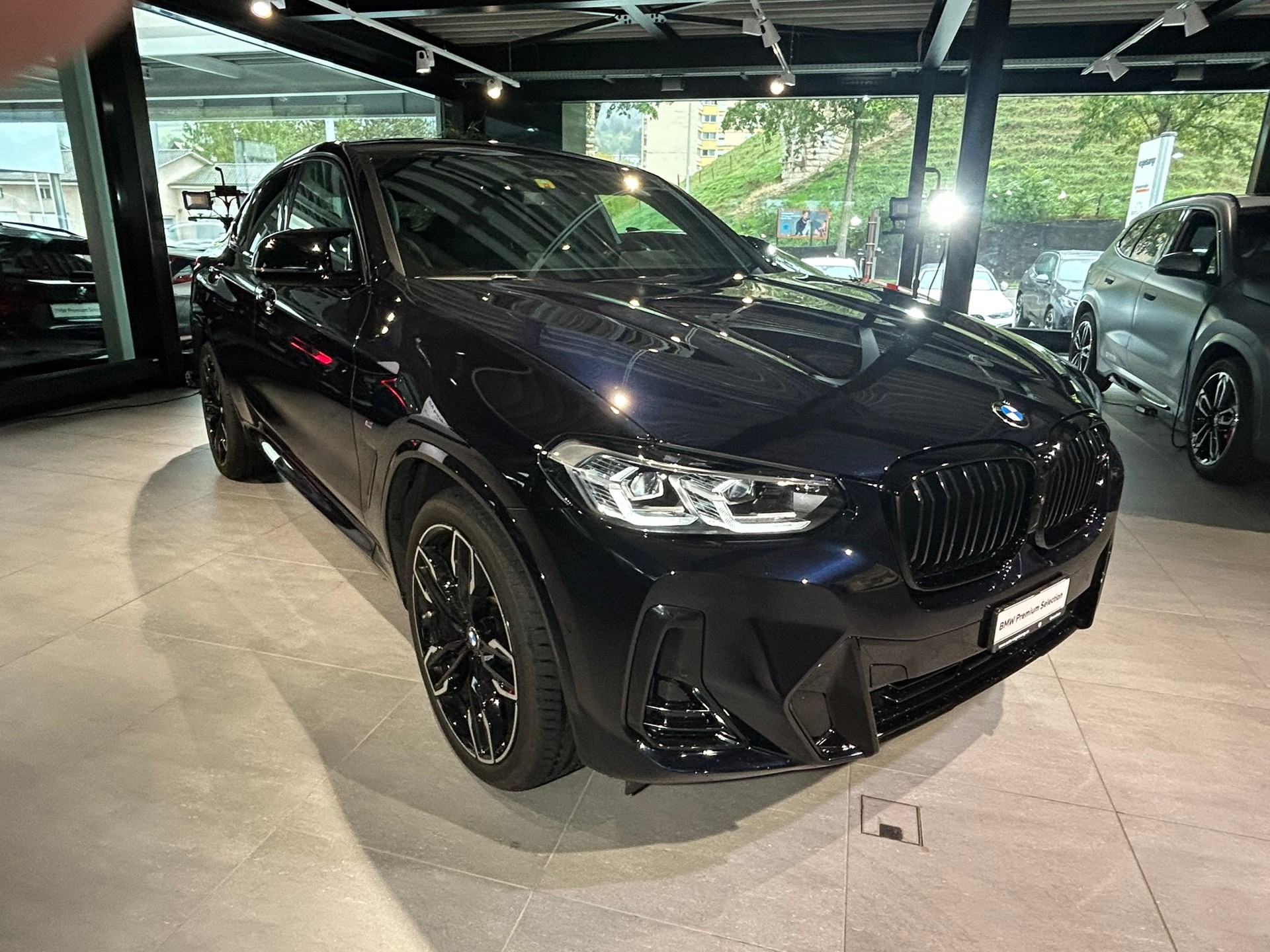 BMW X4 M40i 48V Steptronic-image-3