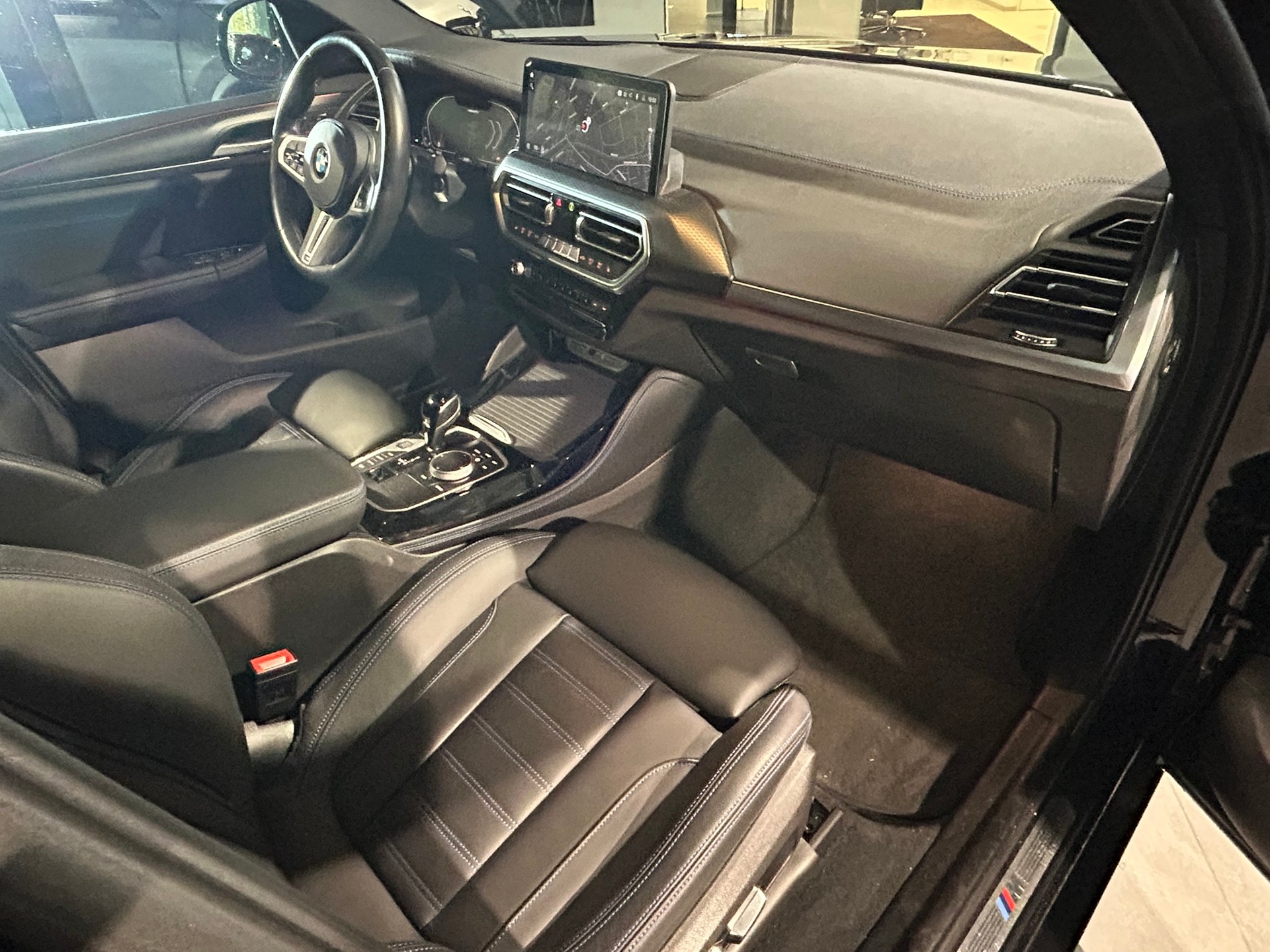 BMW X4 M40i 48V Steptronic-image-21