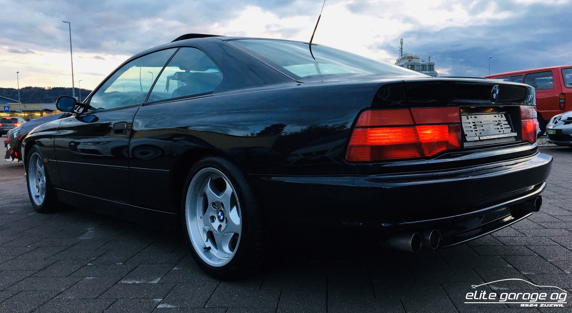 BMW 850CSi-image-5