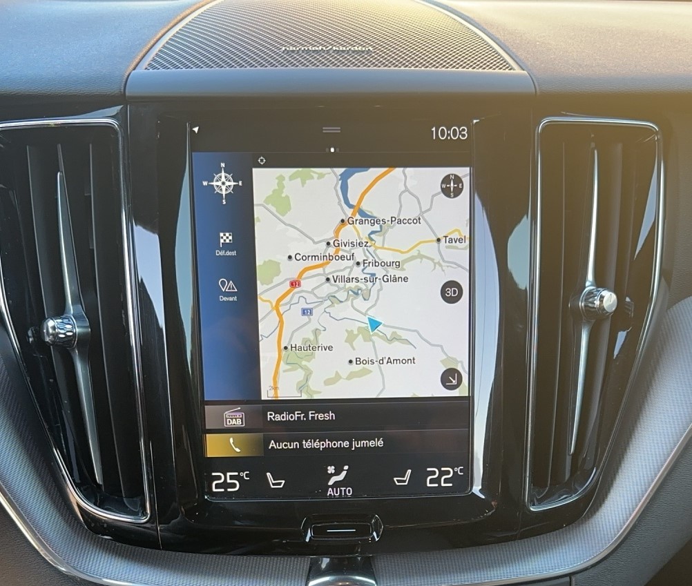 VOLVO XC60 2.0 T6 R-Design AWD-image-11