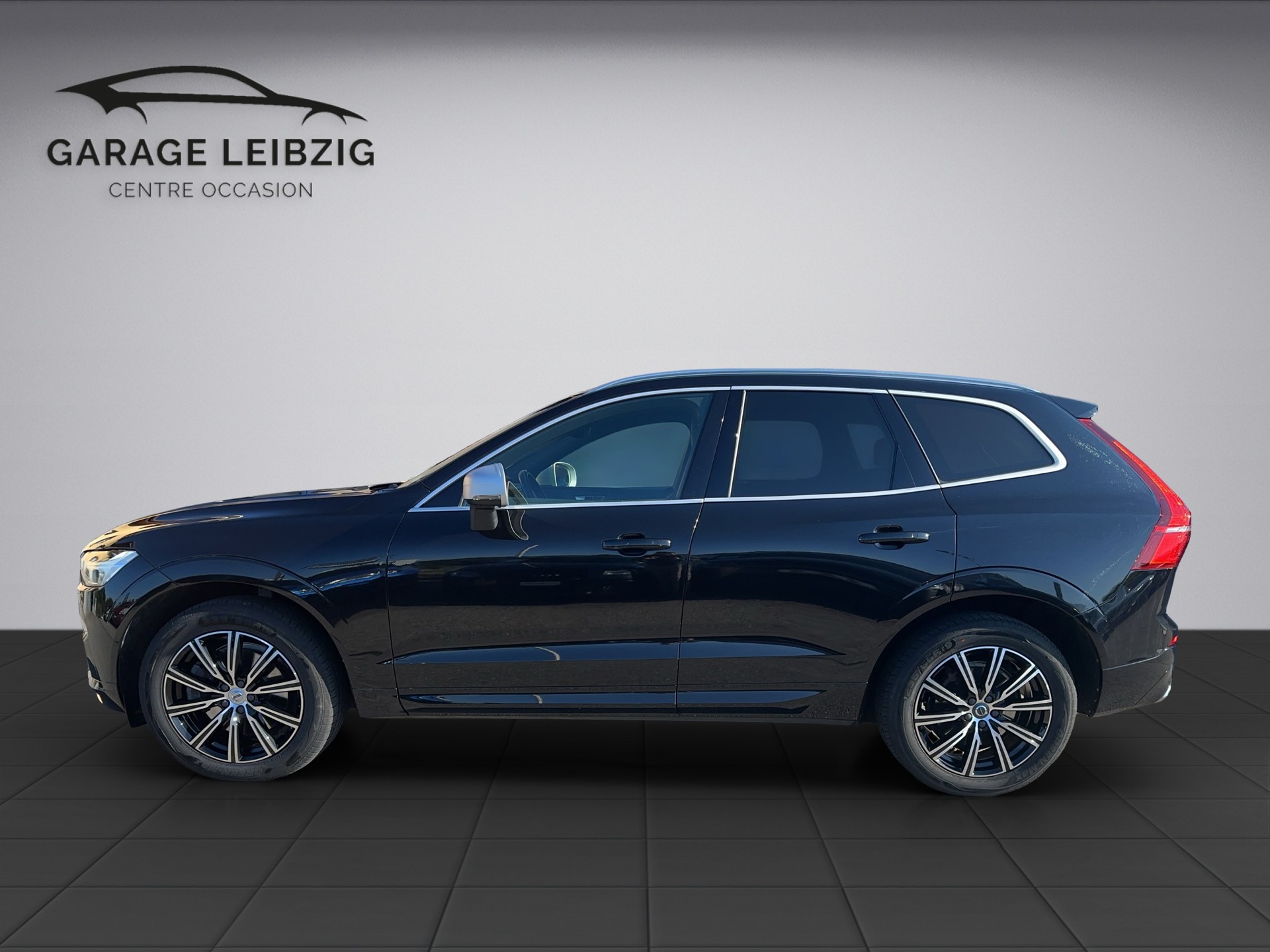 VOLVO XC60 2.0 T6 R-Design AWD-image-1