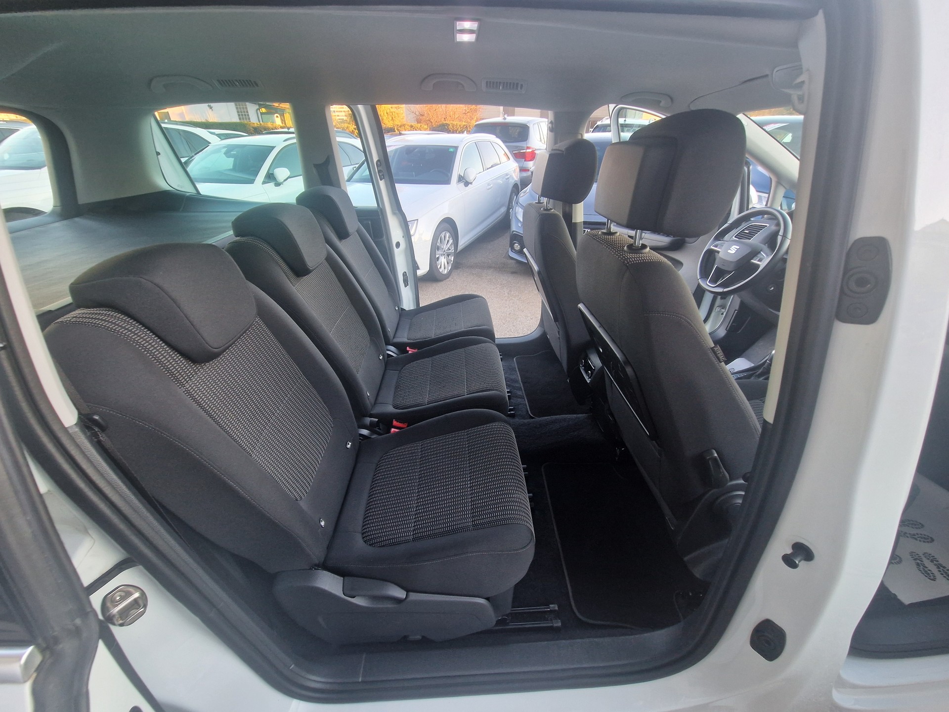 SEAT Alhambra 2.0 TDI 4Drive Style-image-10