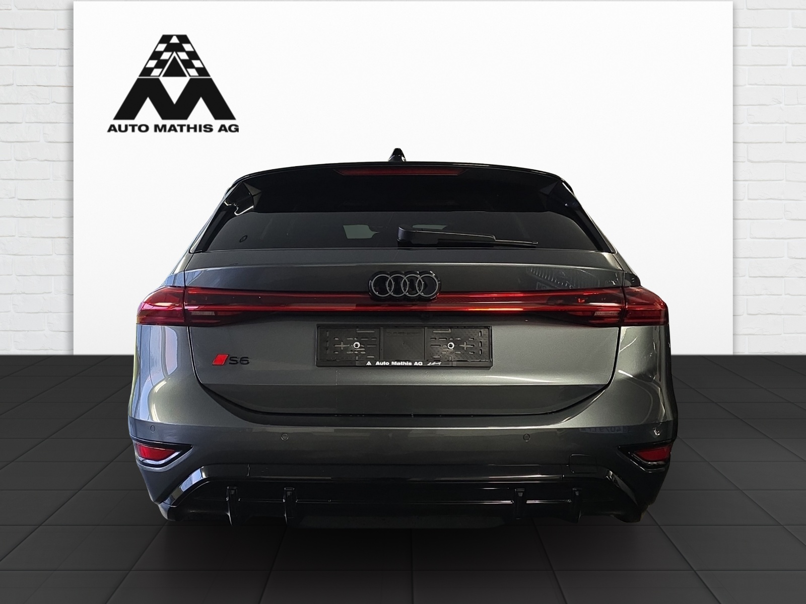 AUDI S6 Avant e-tron quattro-image-9