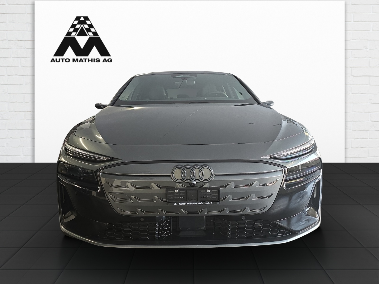 AUDI S6 Avant e-tron quattro-image-1