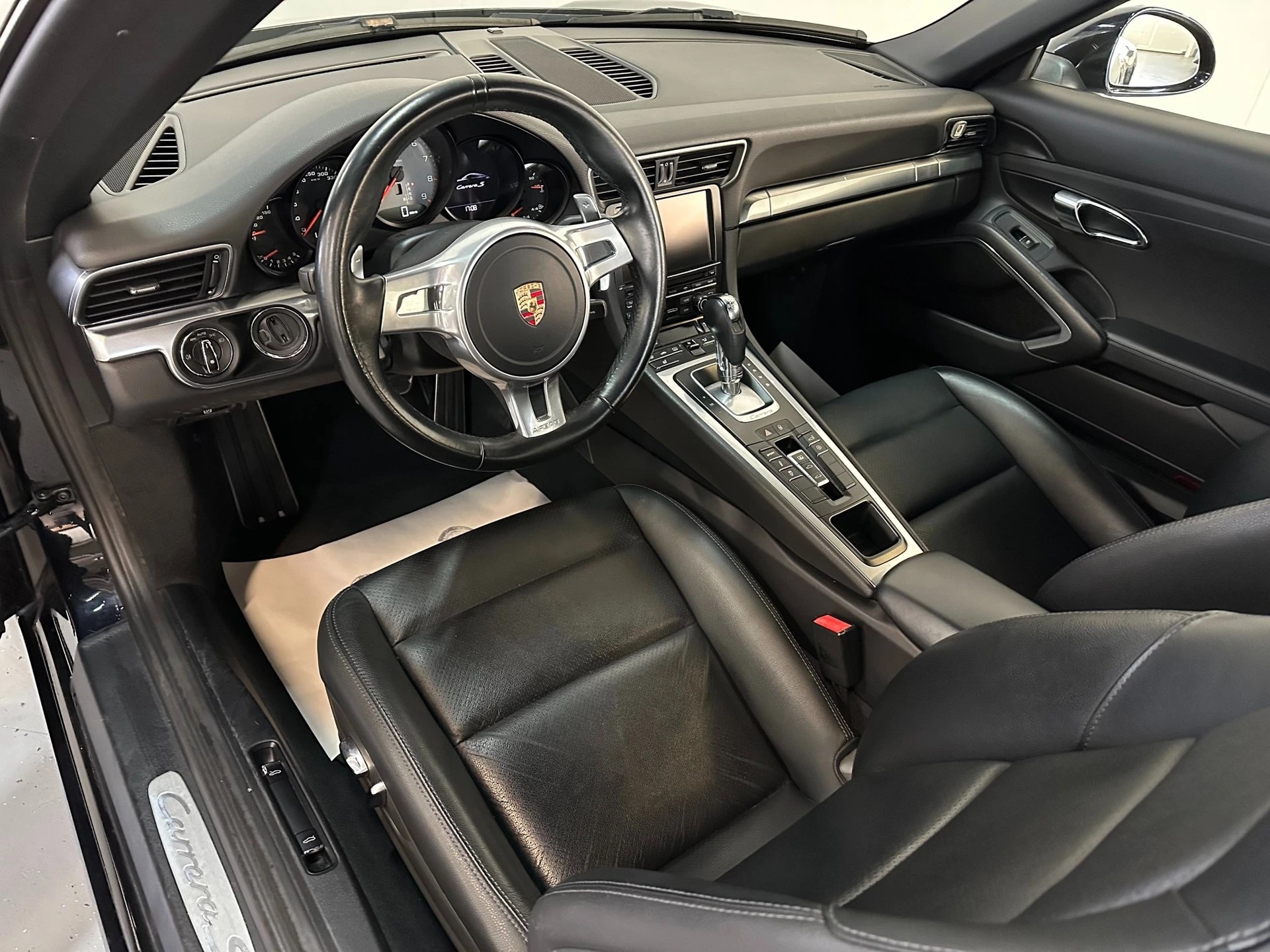PORSCHE 911 Carrera S PDK-image-19