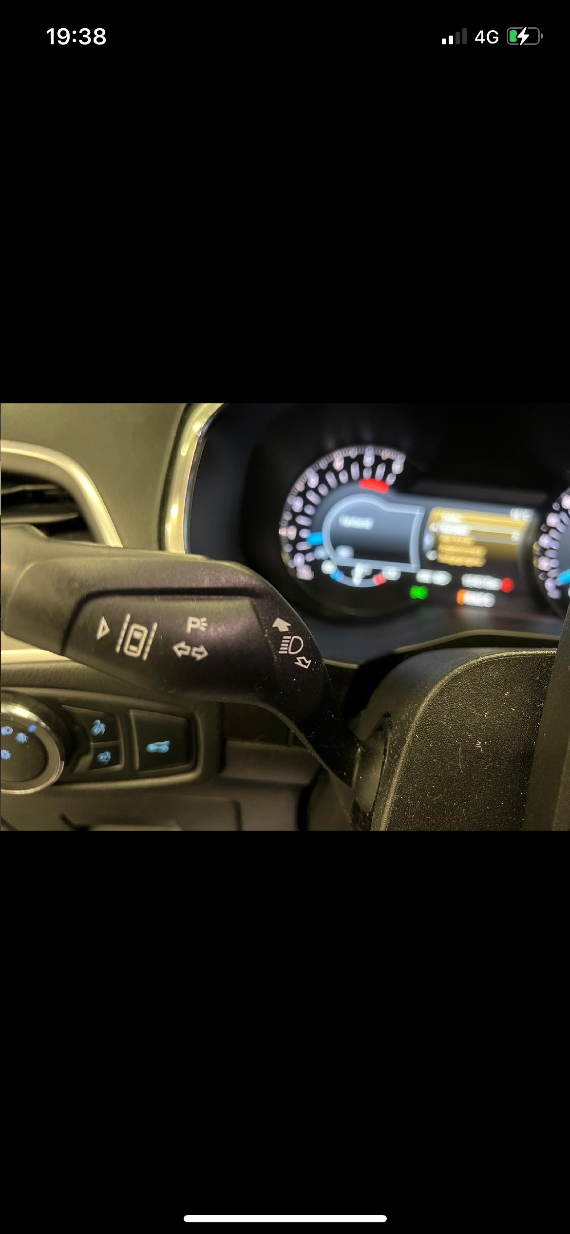 FORD S-Max 2.0 TDCi Titanium AWD PowerShift-image-12