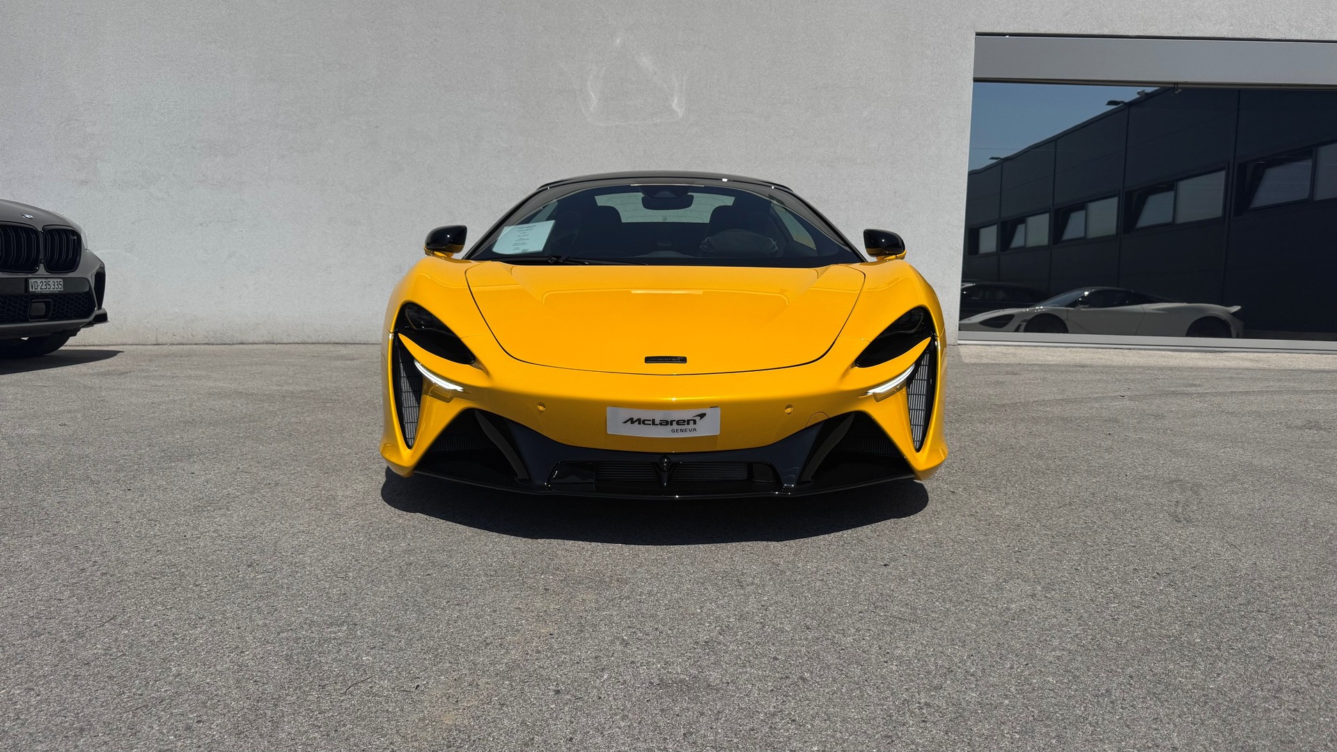 McLAREN Artura Spider Performance-image-1