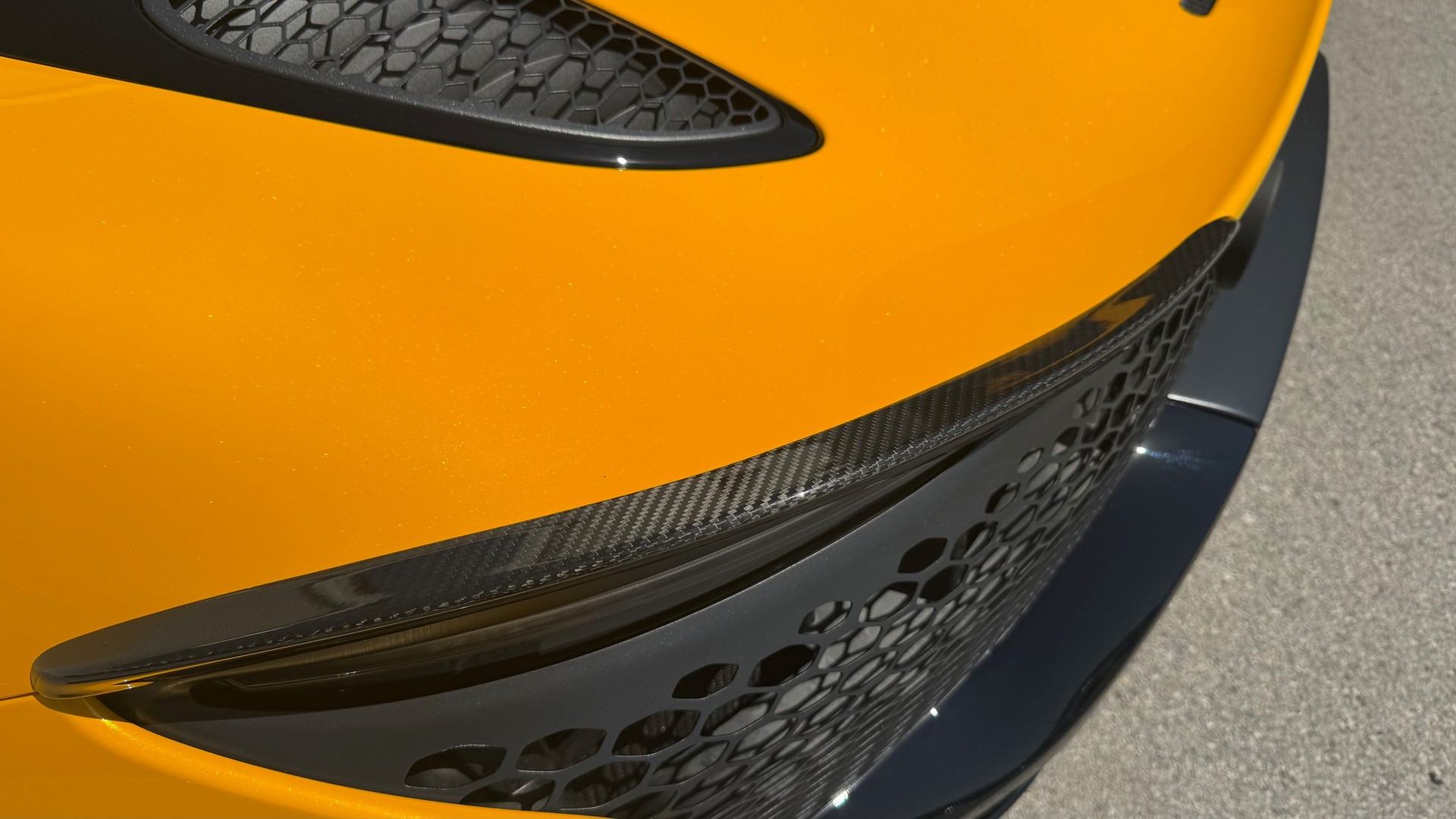 McLAREN Artura Spider Performance-image-5