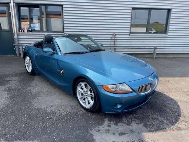 BMW Z4 3.0i Roadster-image-4