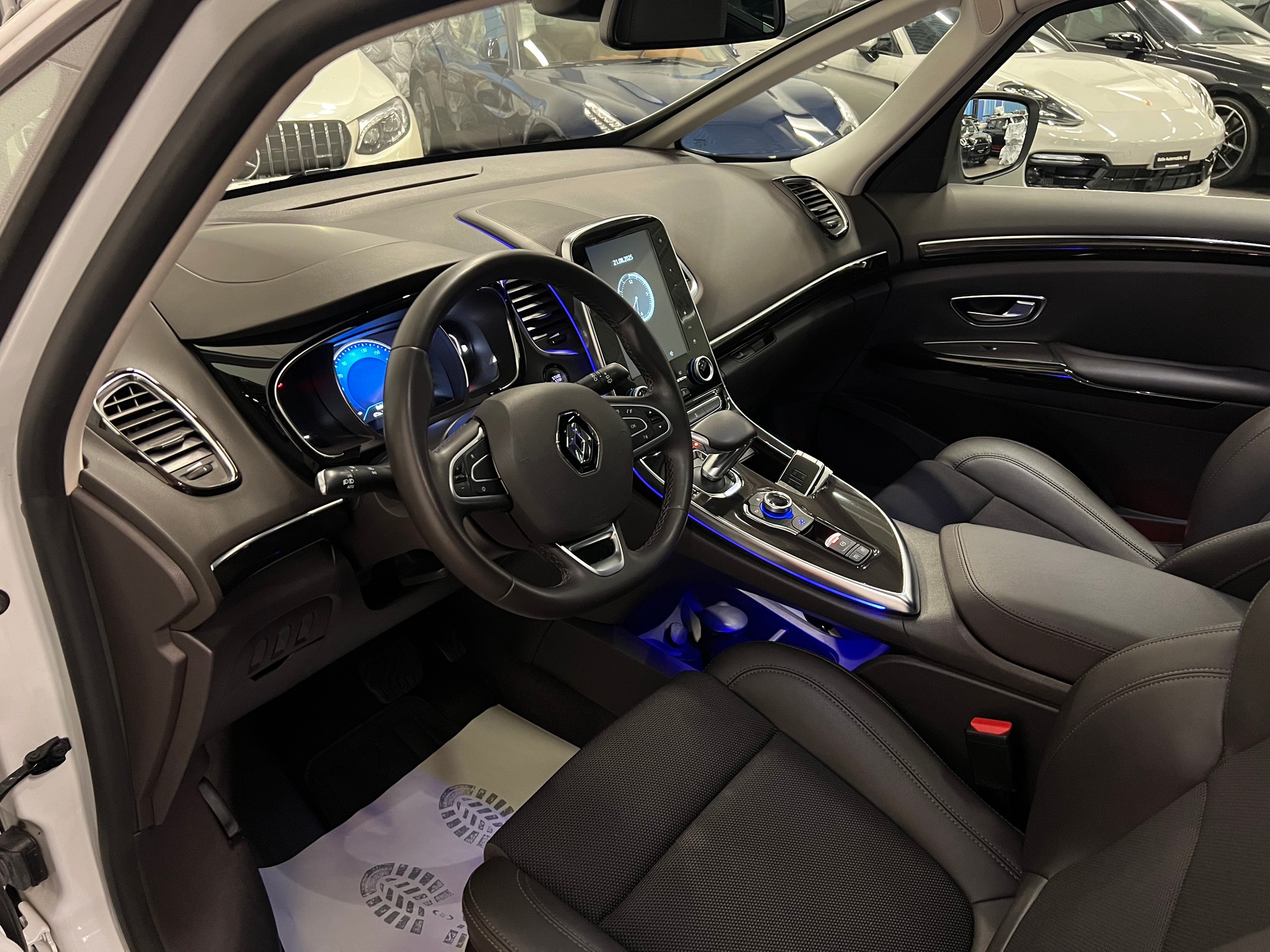 RENAULT Espace 1.6 TCe Intens EDC-image-16