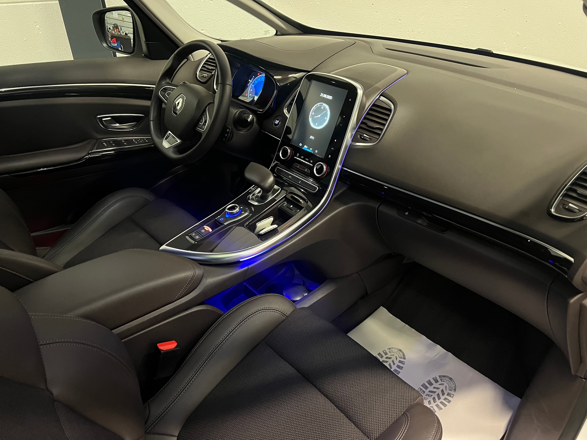 RENAULT Espace 1.6 TCe Intens EDC-image-19