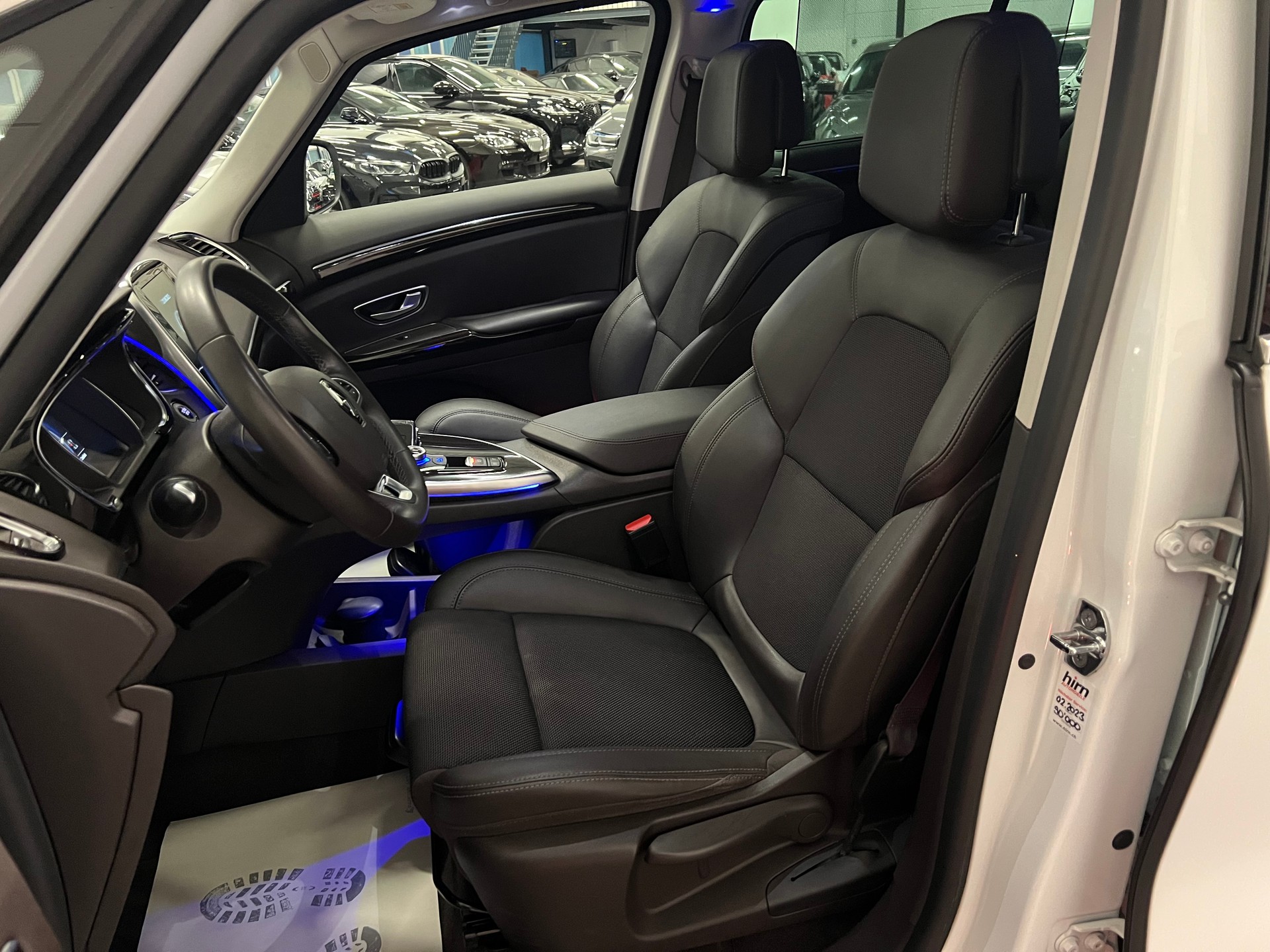 RENAULT Espace 1.6 TCe Intens EDC-image-17