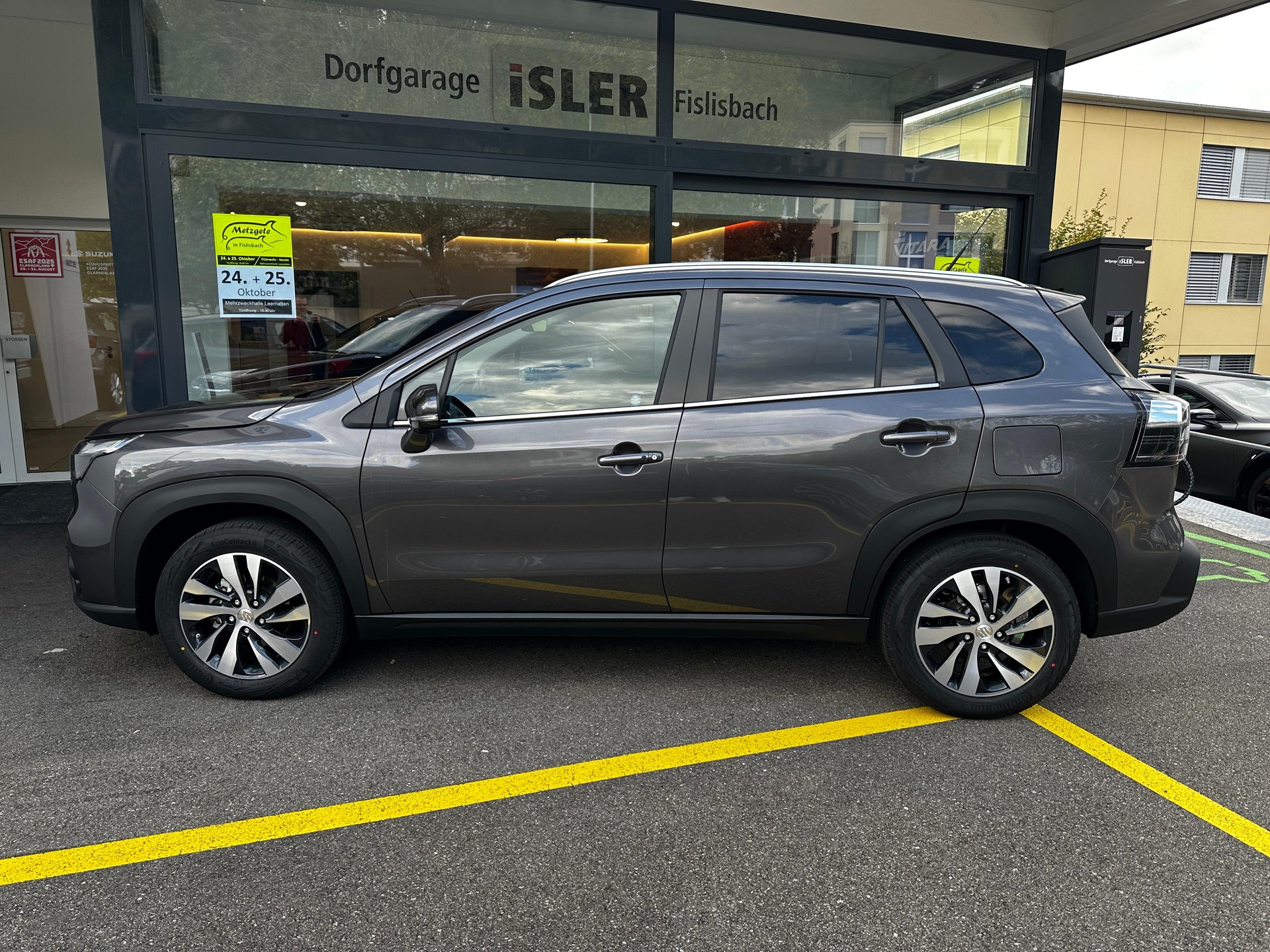 SUZUKI S-Cross 1.4 T Compact Top Hybrid 4x4-image-4