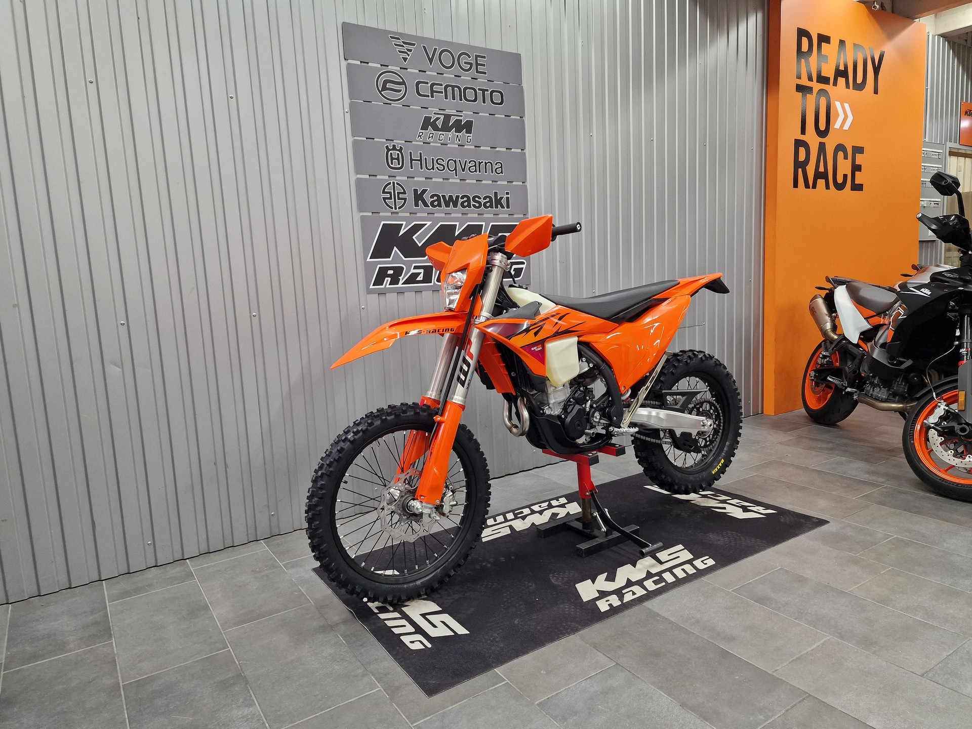KTM 350 EXC-F-showroom-element-2